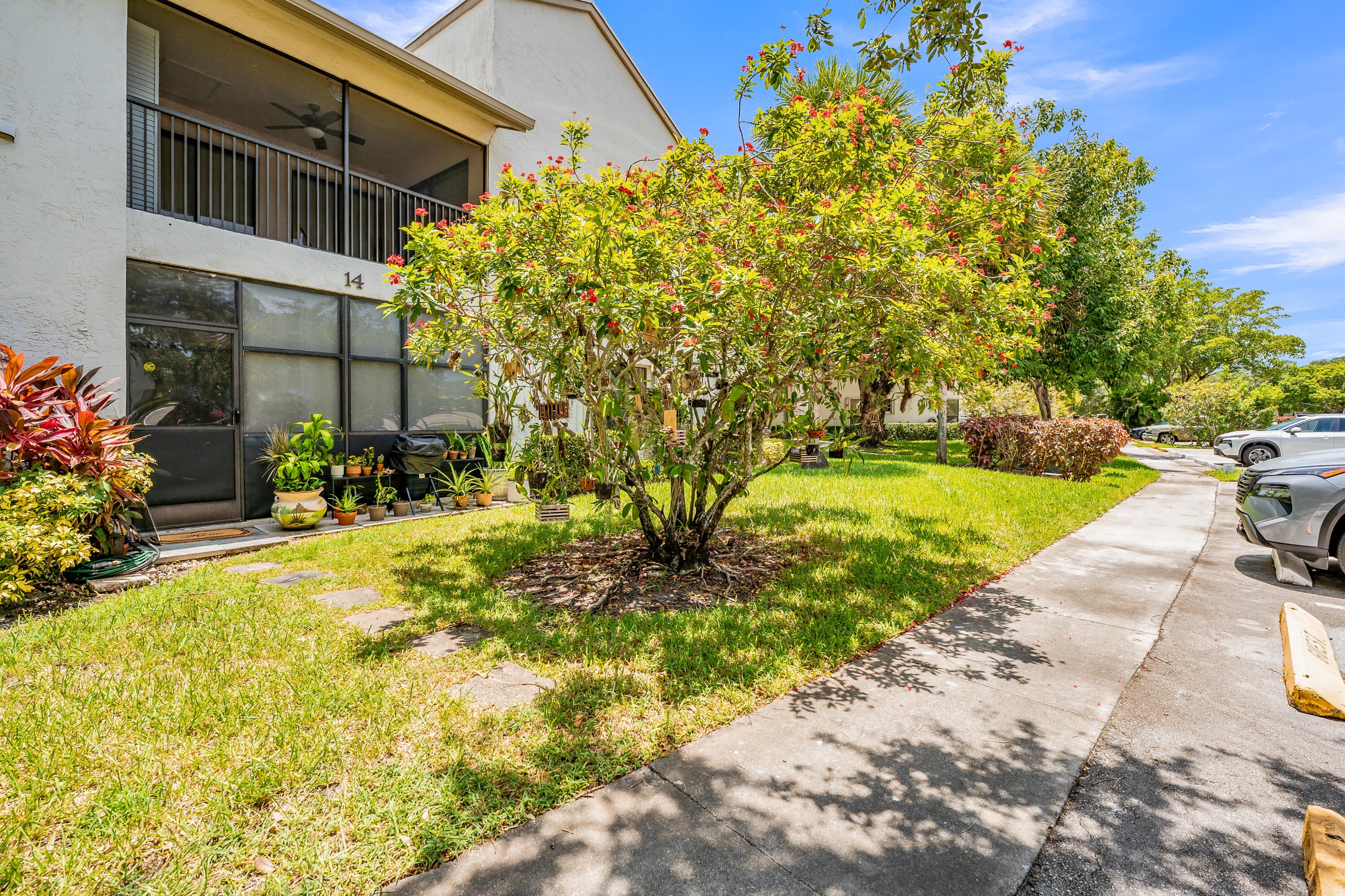 3729 NW 35th Street