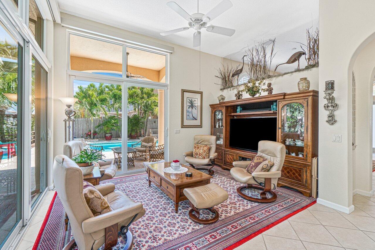 Boynton Isles - Residential