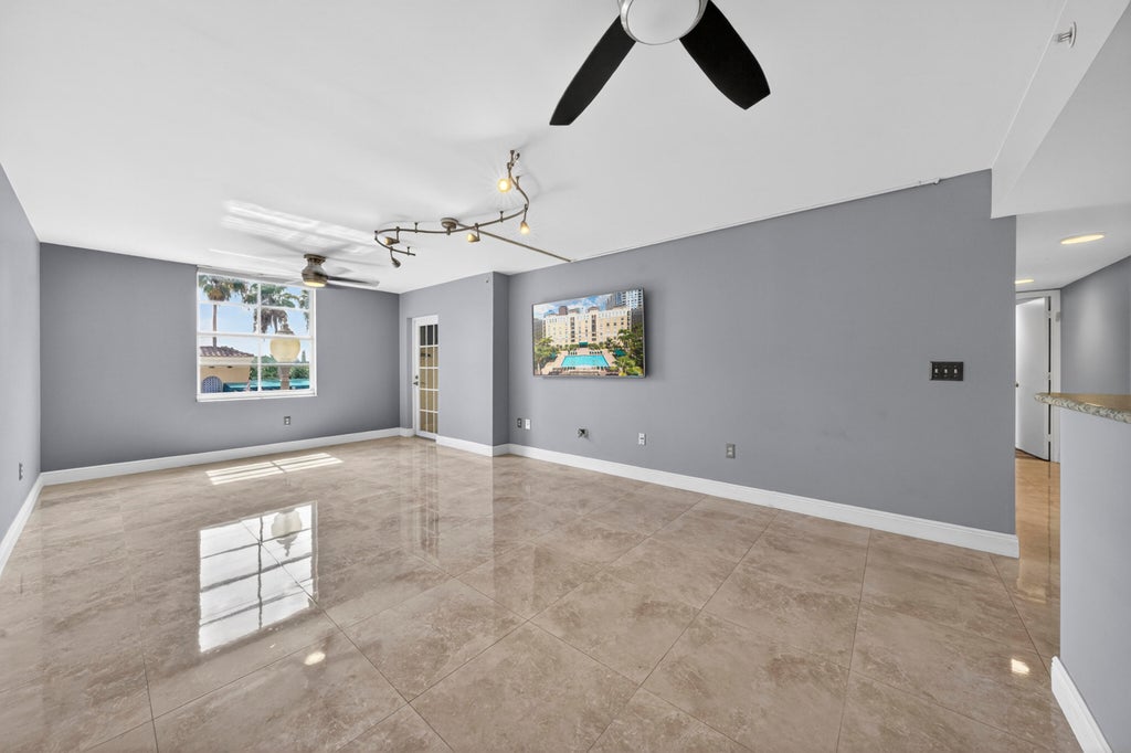Photo of 520 SE 5th Avenue #3209, Fort Lauderdale, FL 33301 (MLS # B26035395)