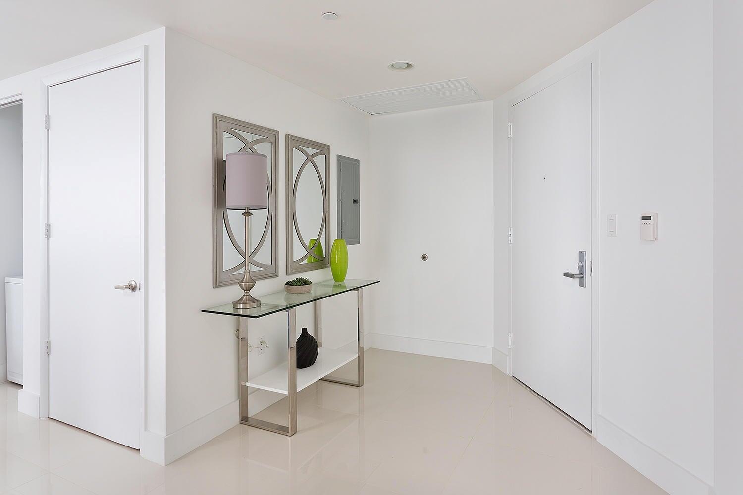 495 Brickell Avenue 4010