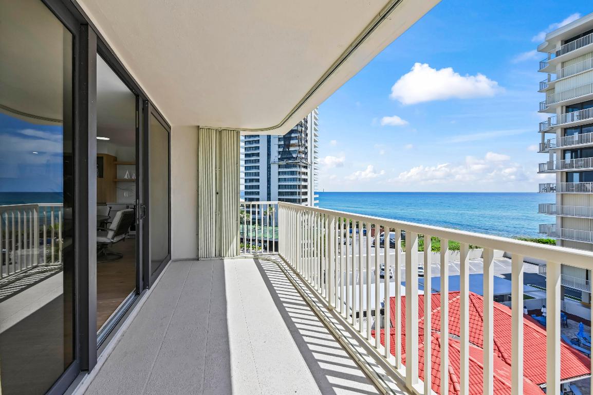 5480 N Ocean Drive B5b