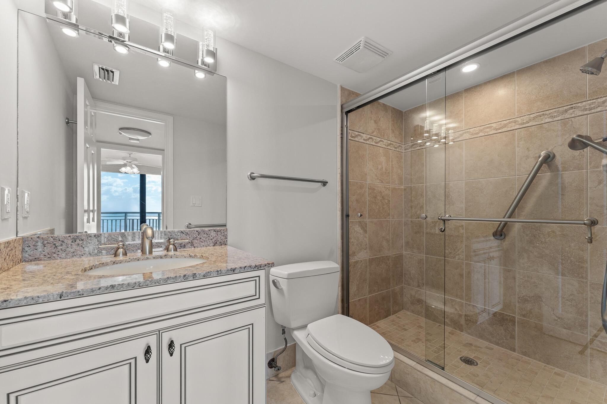 TIARA CONDO - Residential