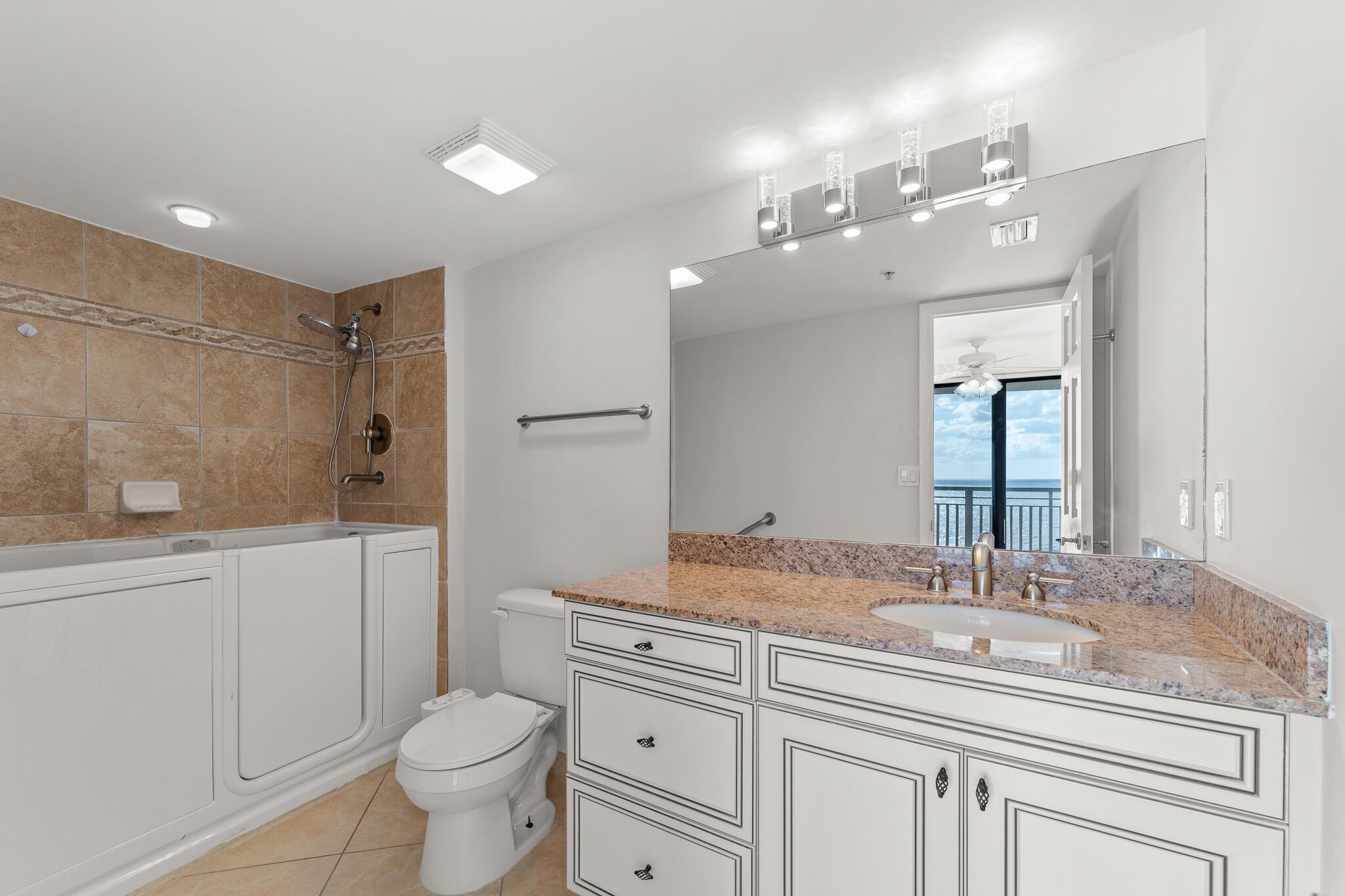 TIARA CONDO - Residential