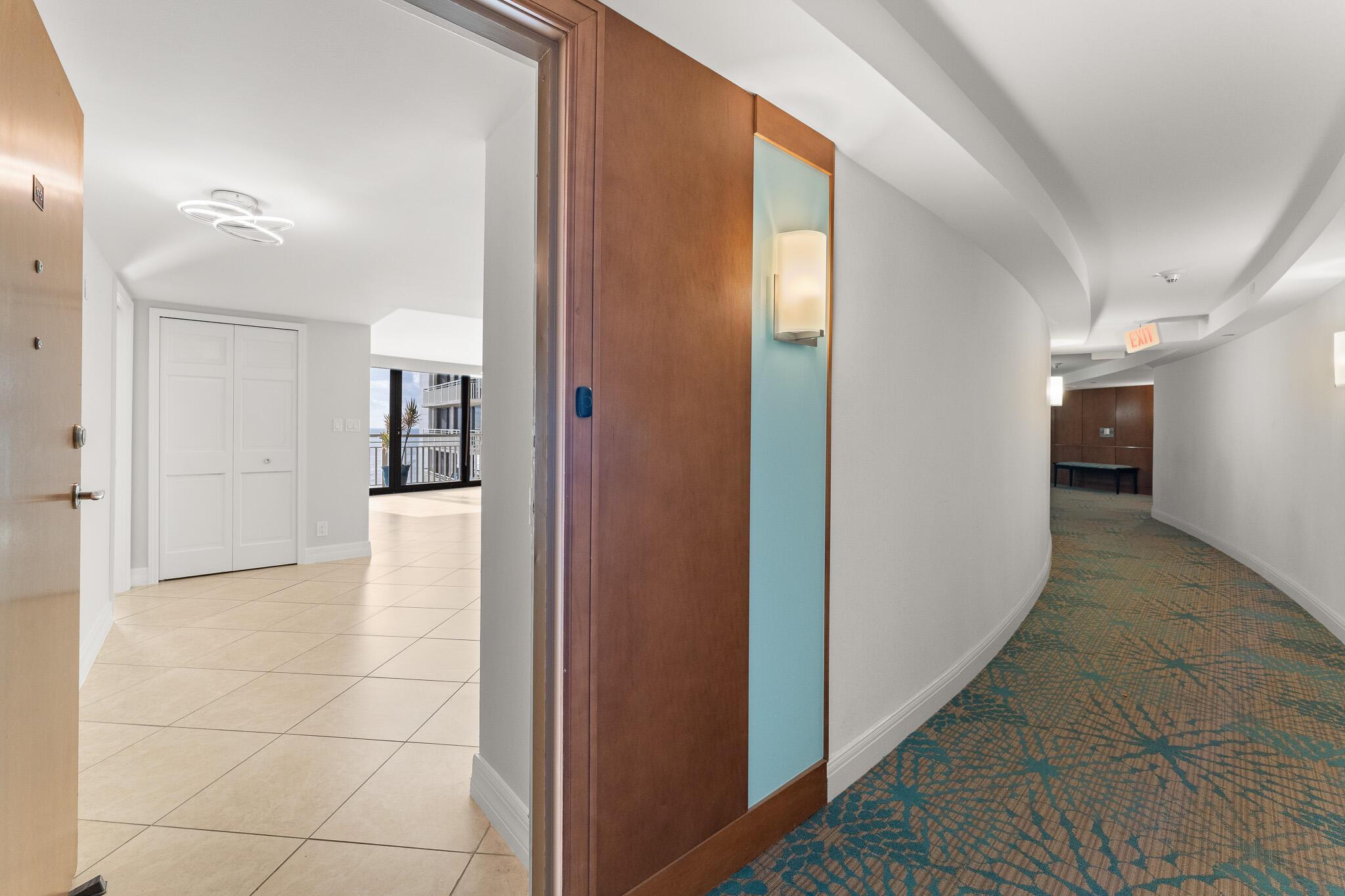 TIARA CONDO - Residential