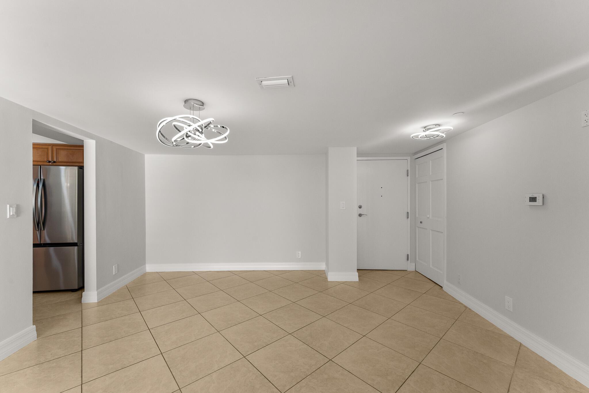 TIARA CONDO - Residential