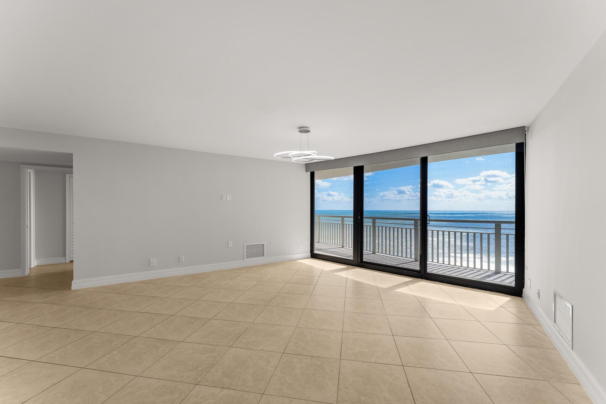 TIARA CONDO - Residential