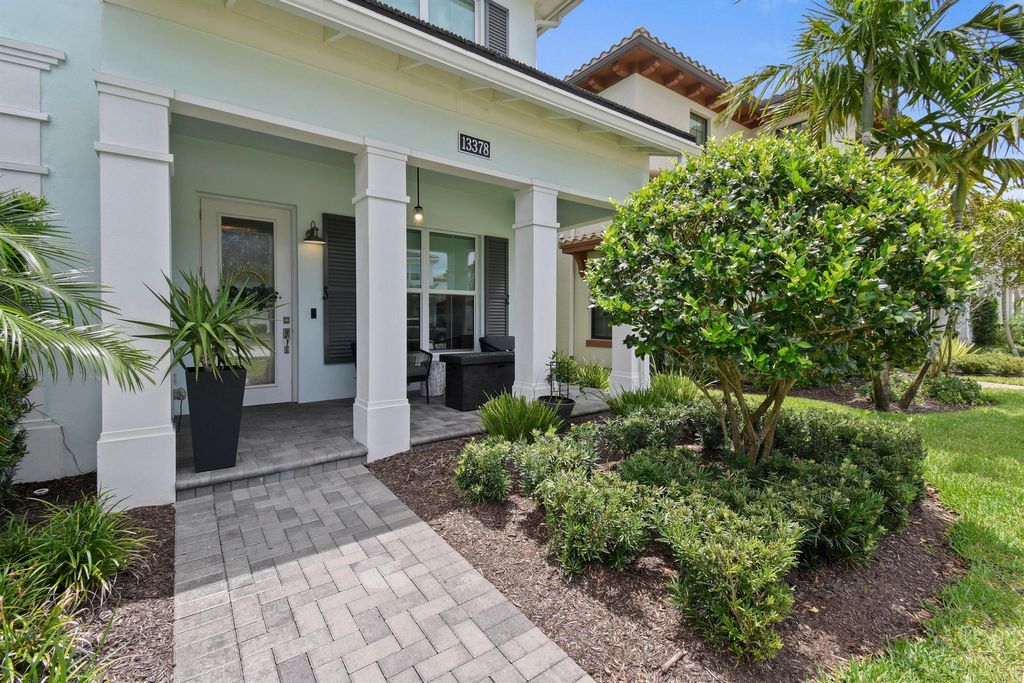 Photo of 13378 Machiavelli Way, Palm Beach Gardens, FL 33418 (MLS # R10948858)