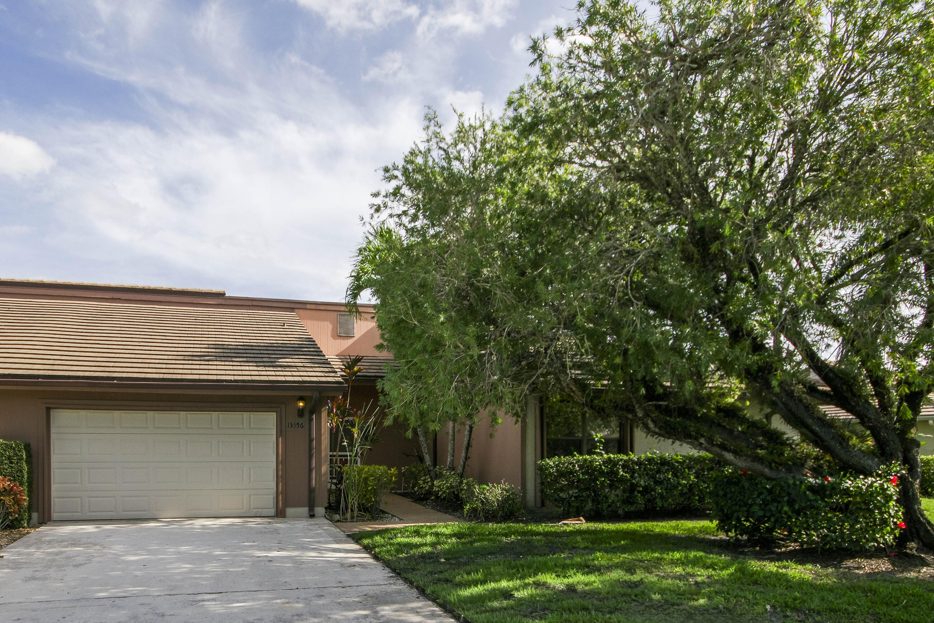 13356 Touchstone Place