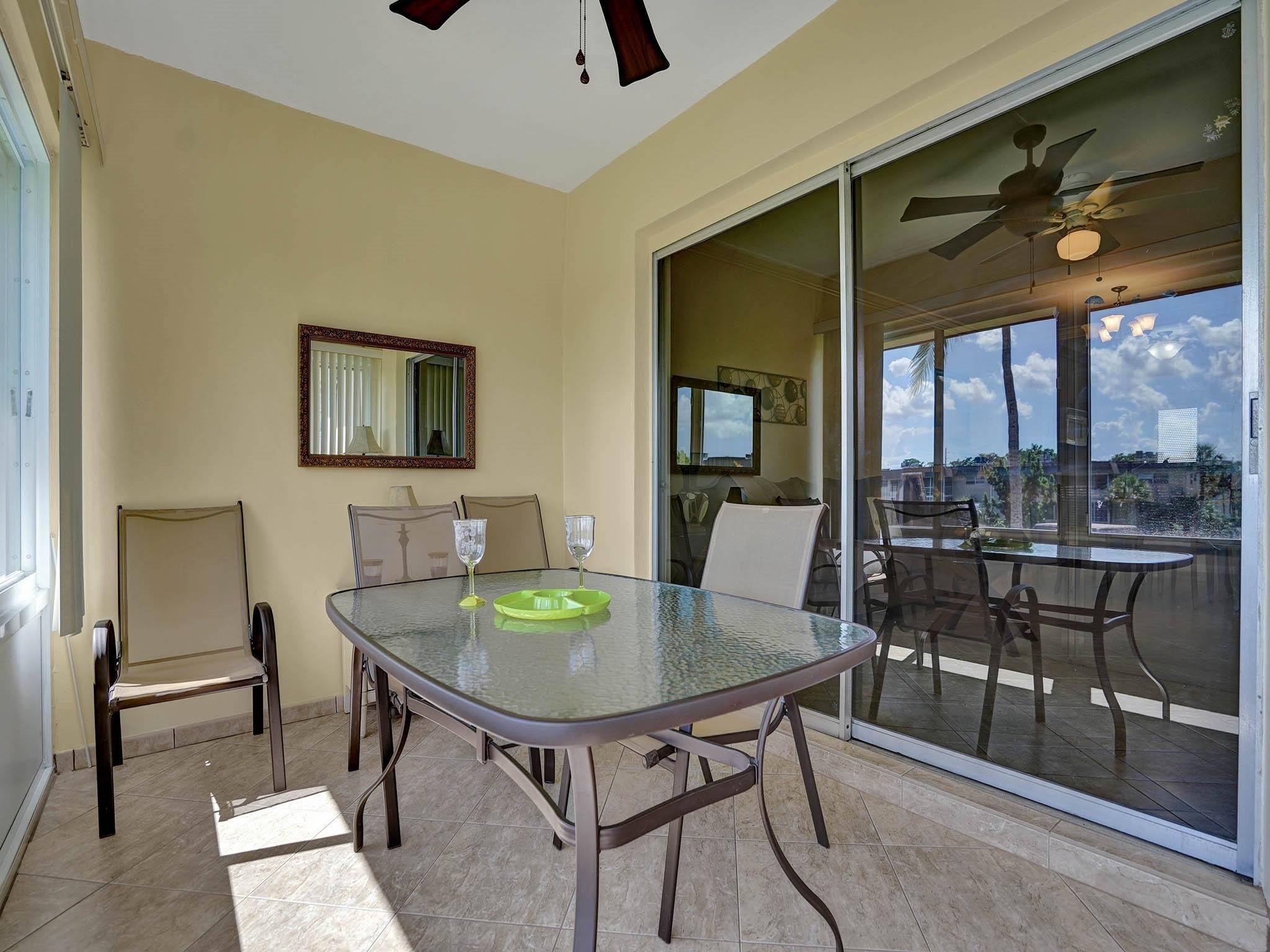 HAWAIIAN GARDENS - Residential