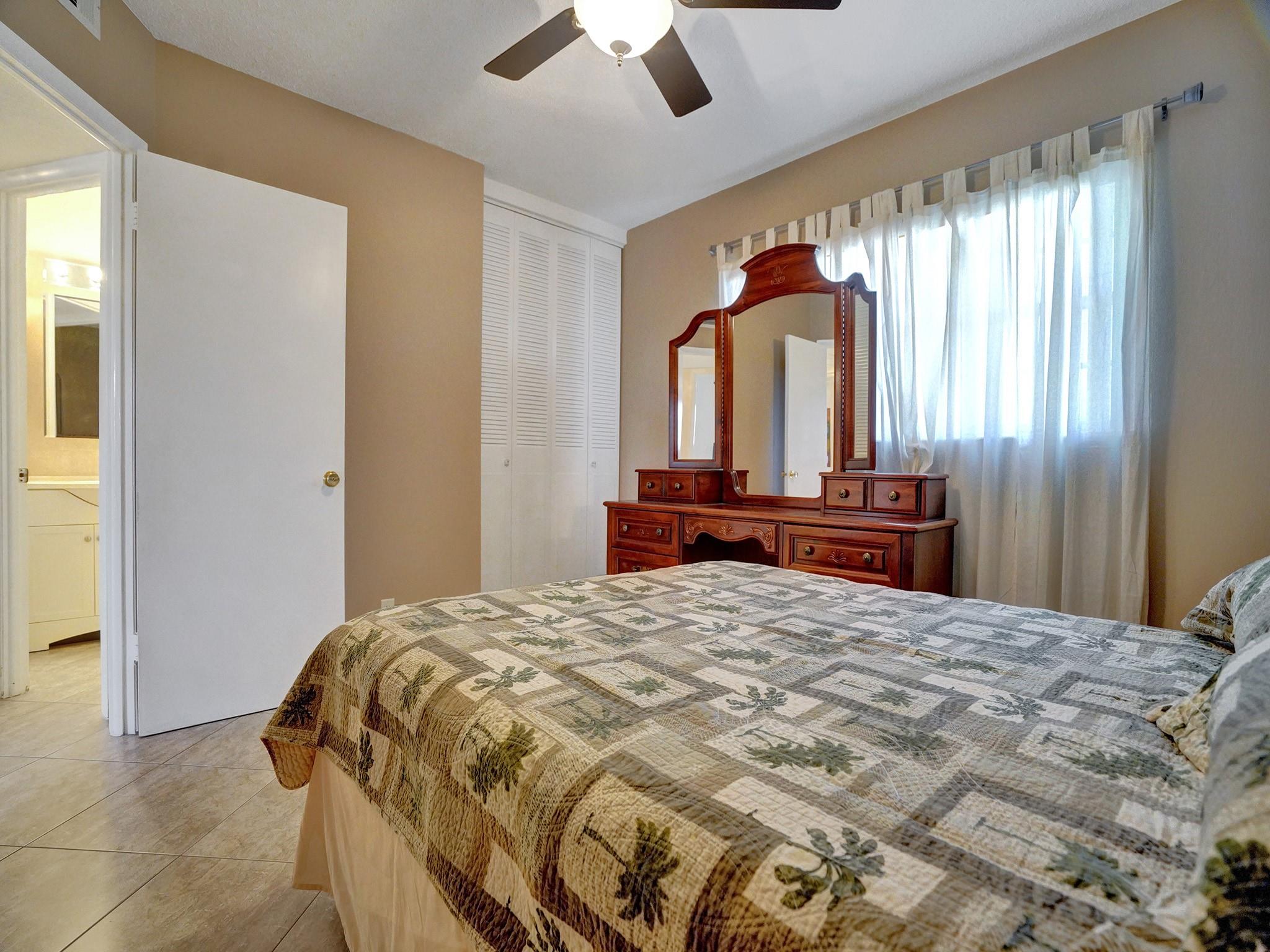 HAWAIIAN GARDENS - Residential