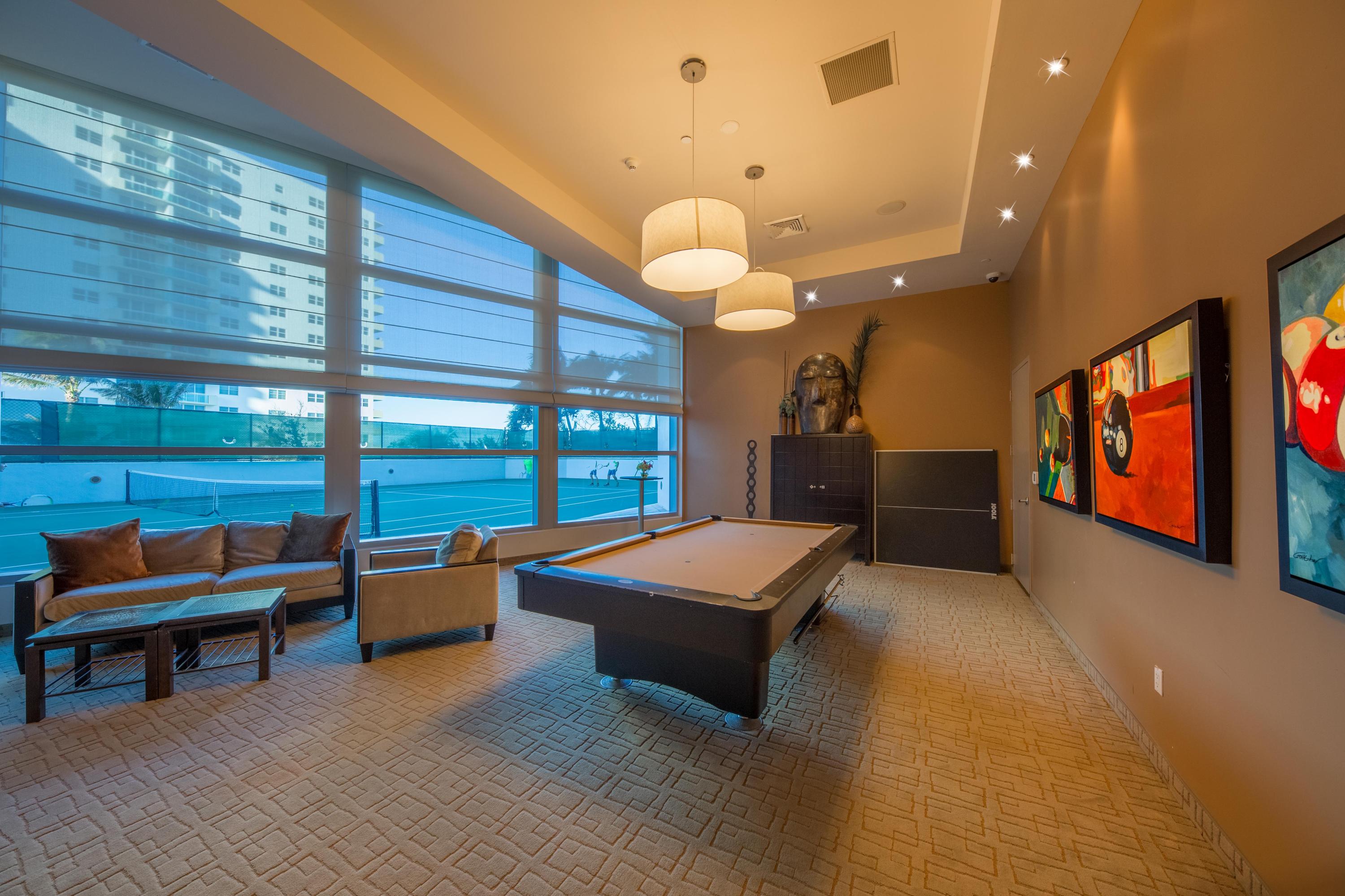 OCEAN PALMS - Residential