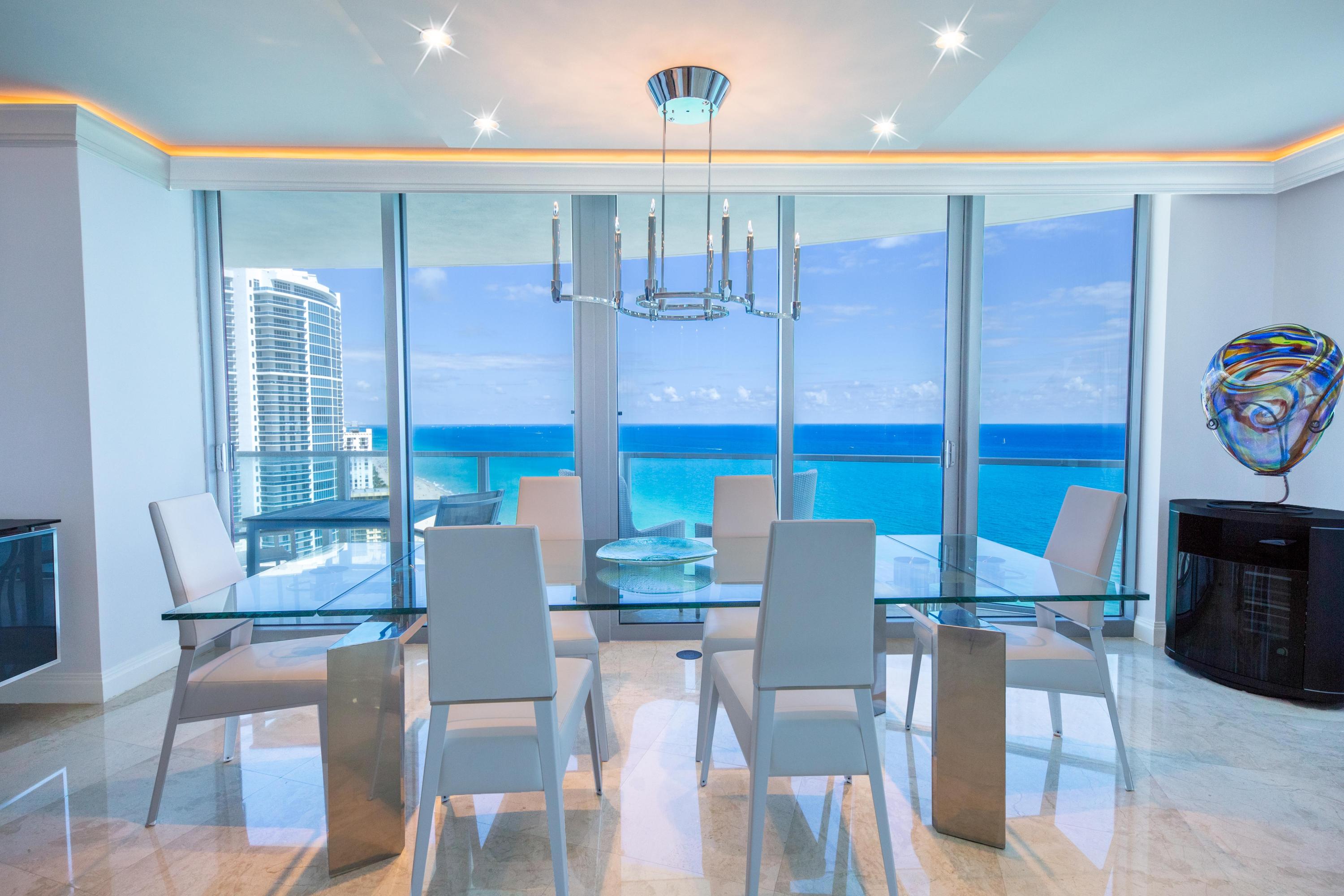 OCEAN PALMS - Residential