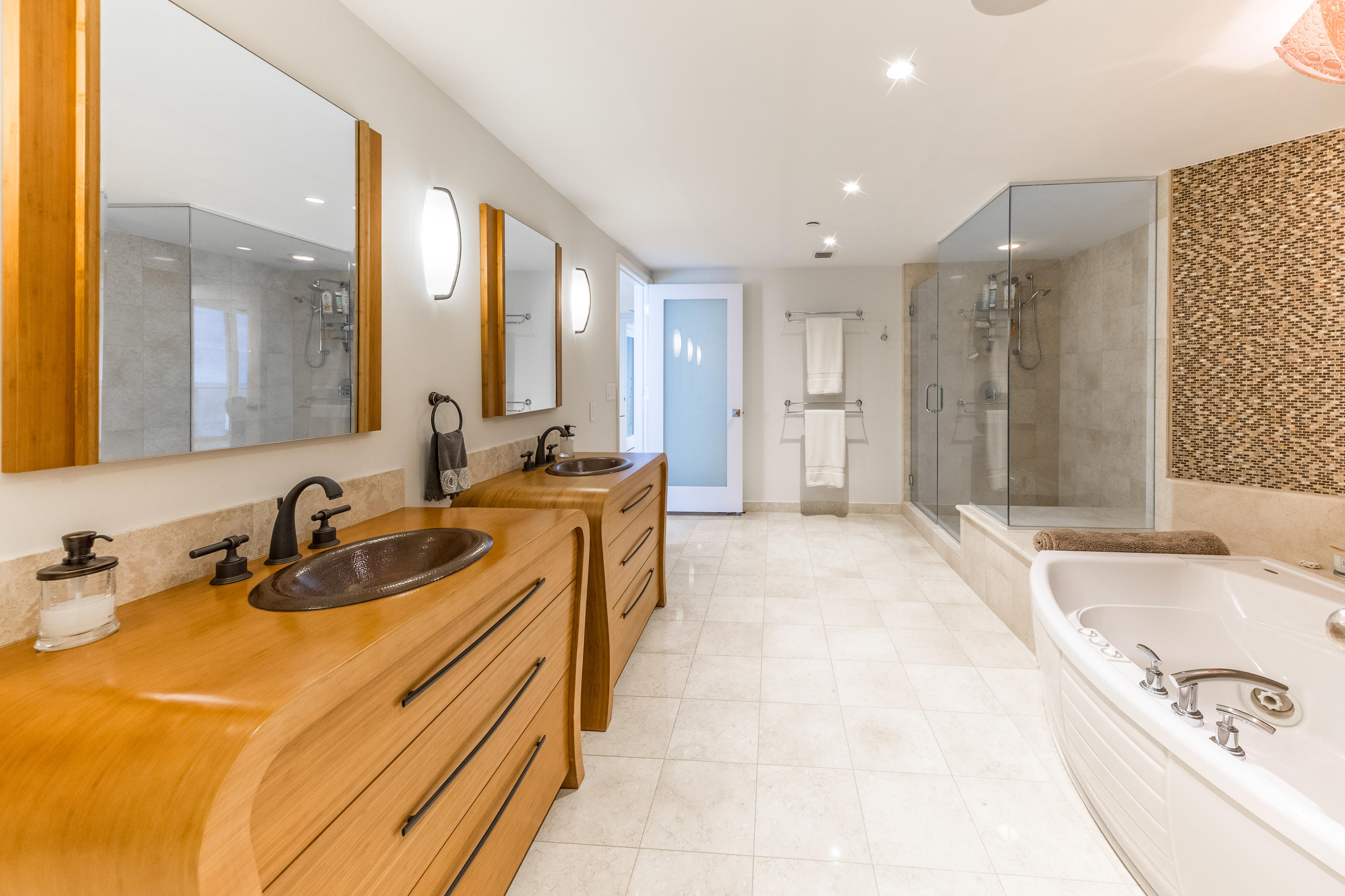 OCEAN PALMS - Residential