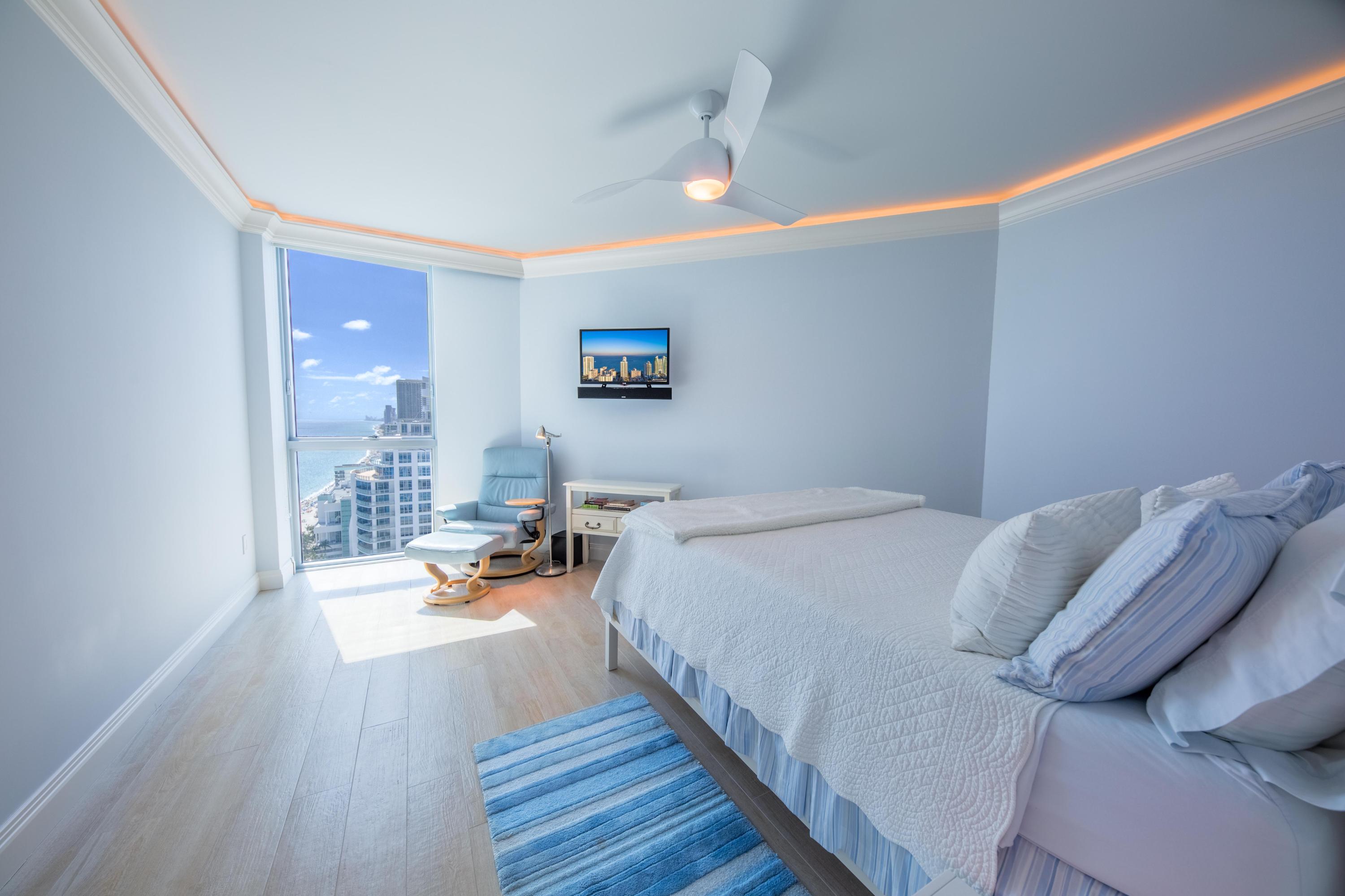 OCEAN PALMS - Residential