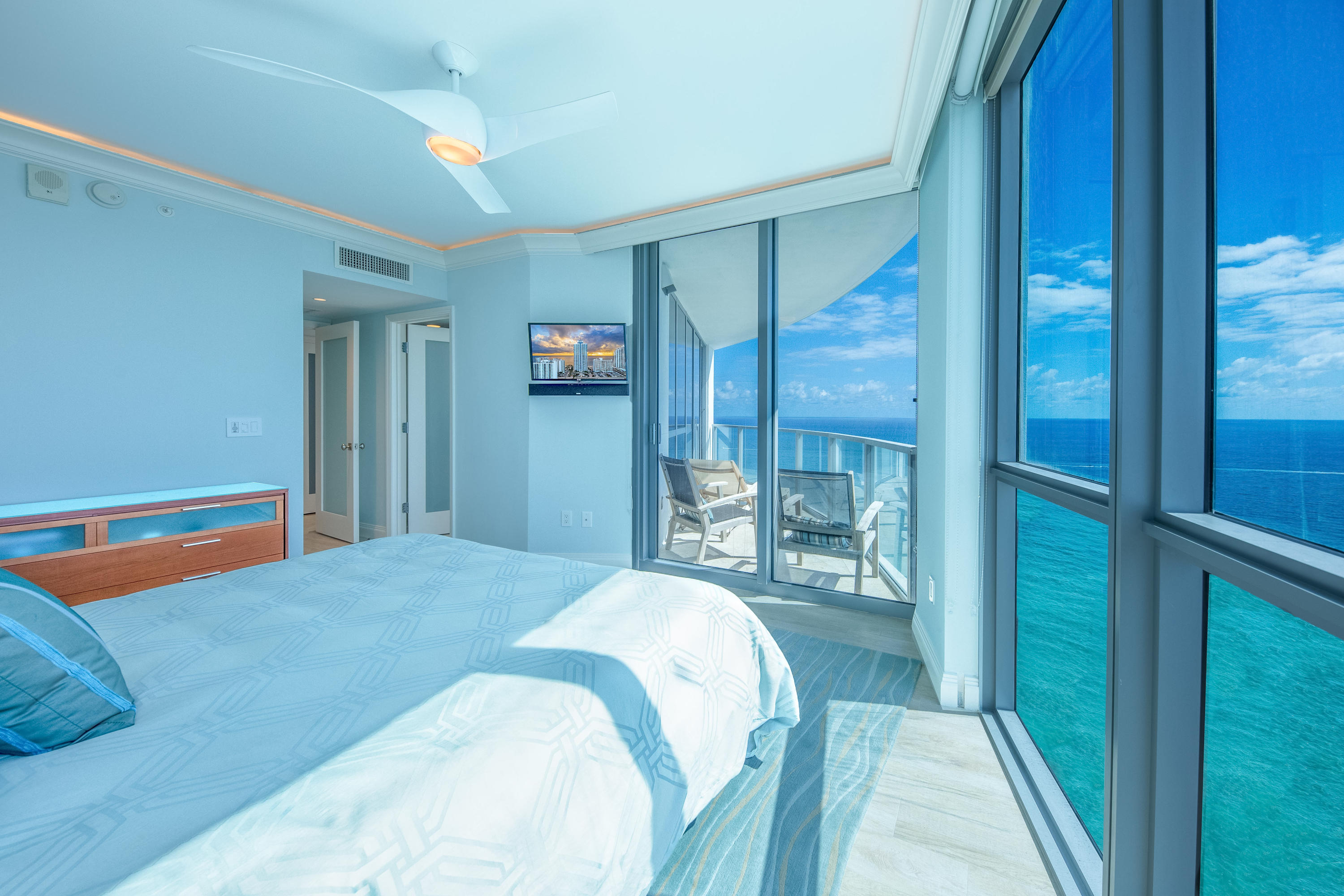 OCEAN PALMS - Residential