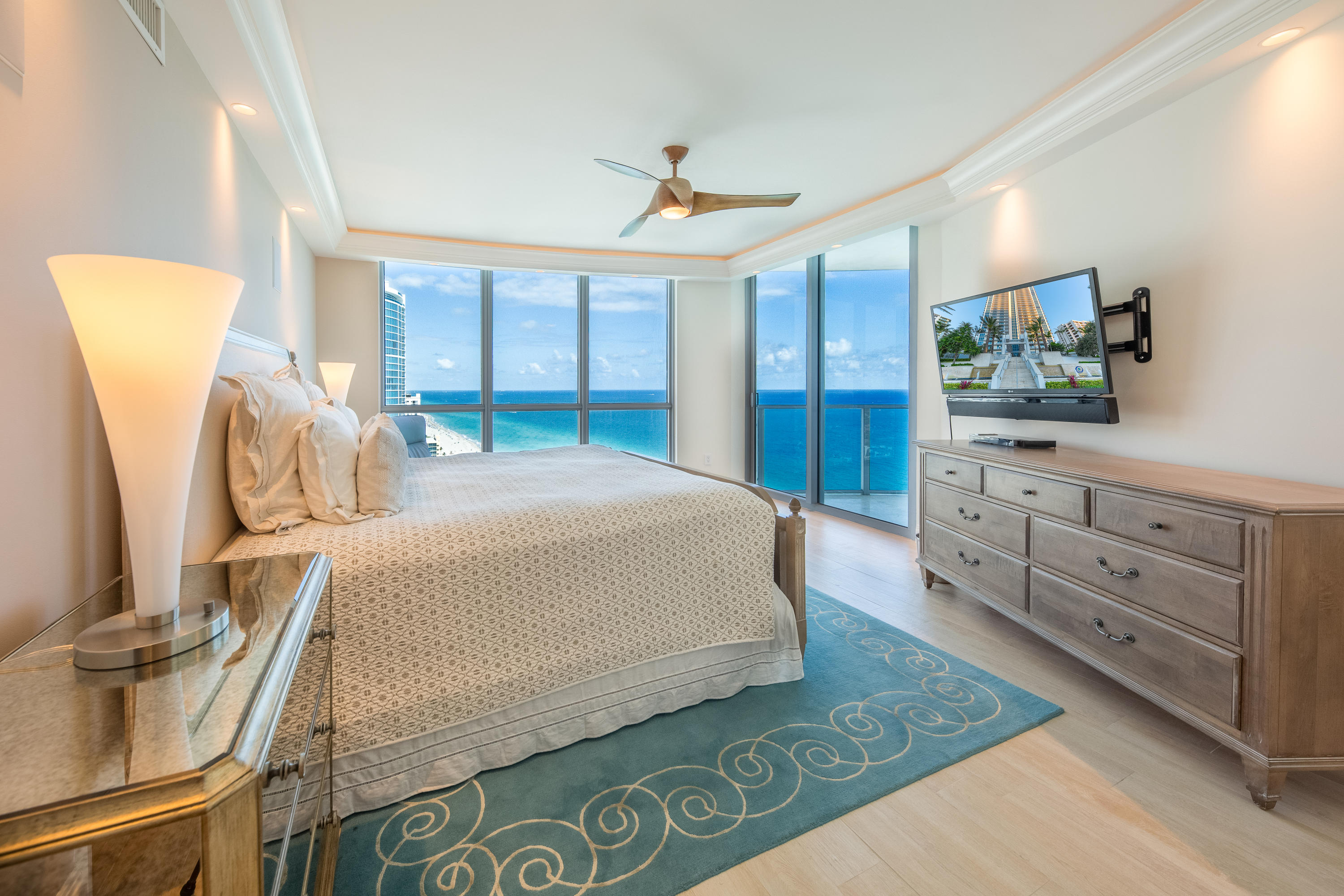 OCEAN PALMS - Residential