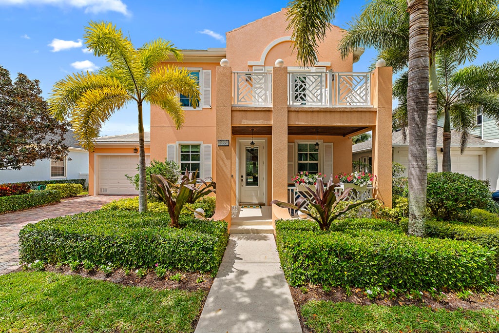 Photo of 338 Caravelle Drive, Jupiter, FL 33458 (MLS # R11075328)