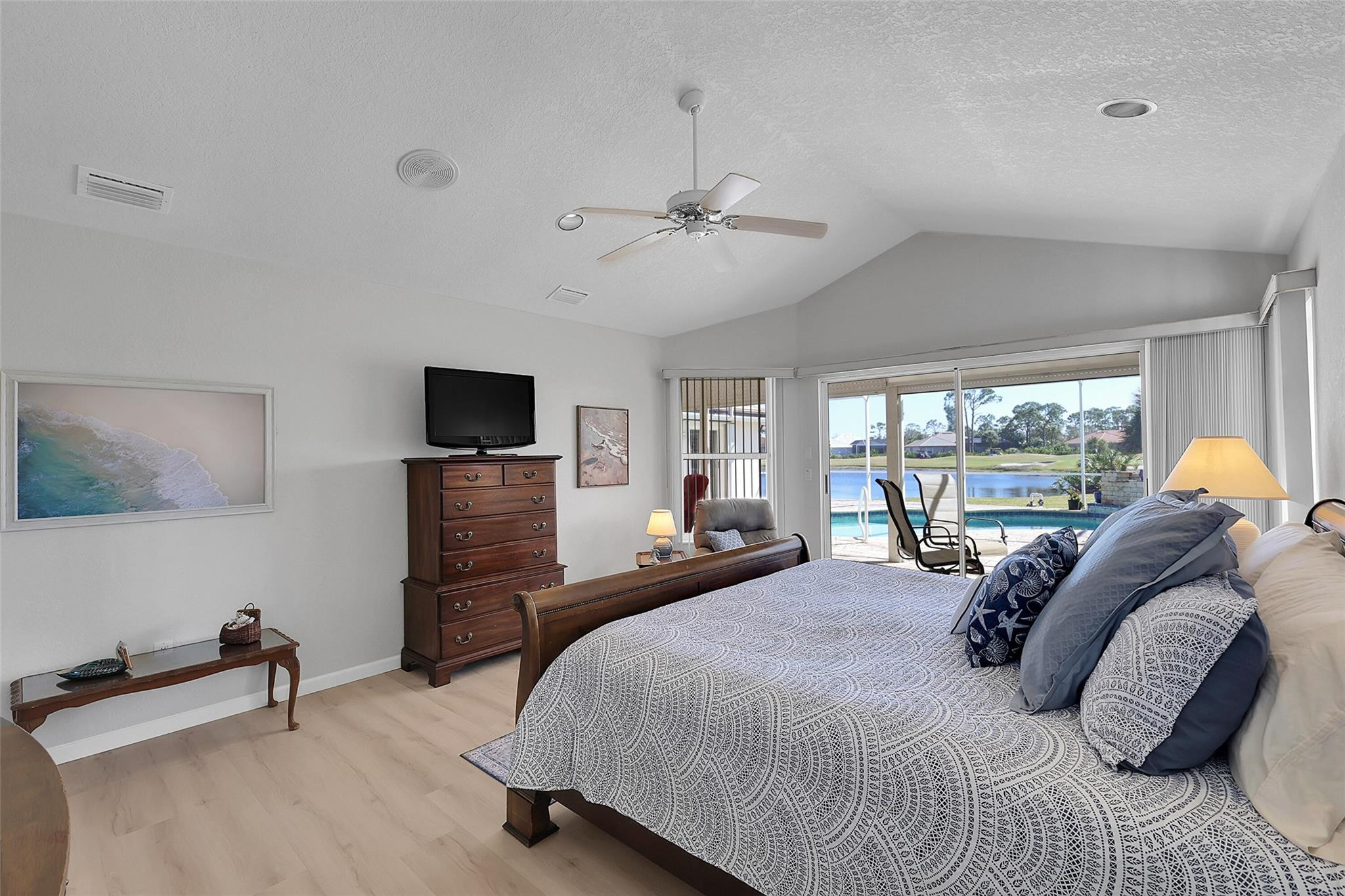 Admirals Point - Residential