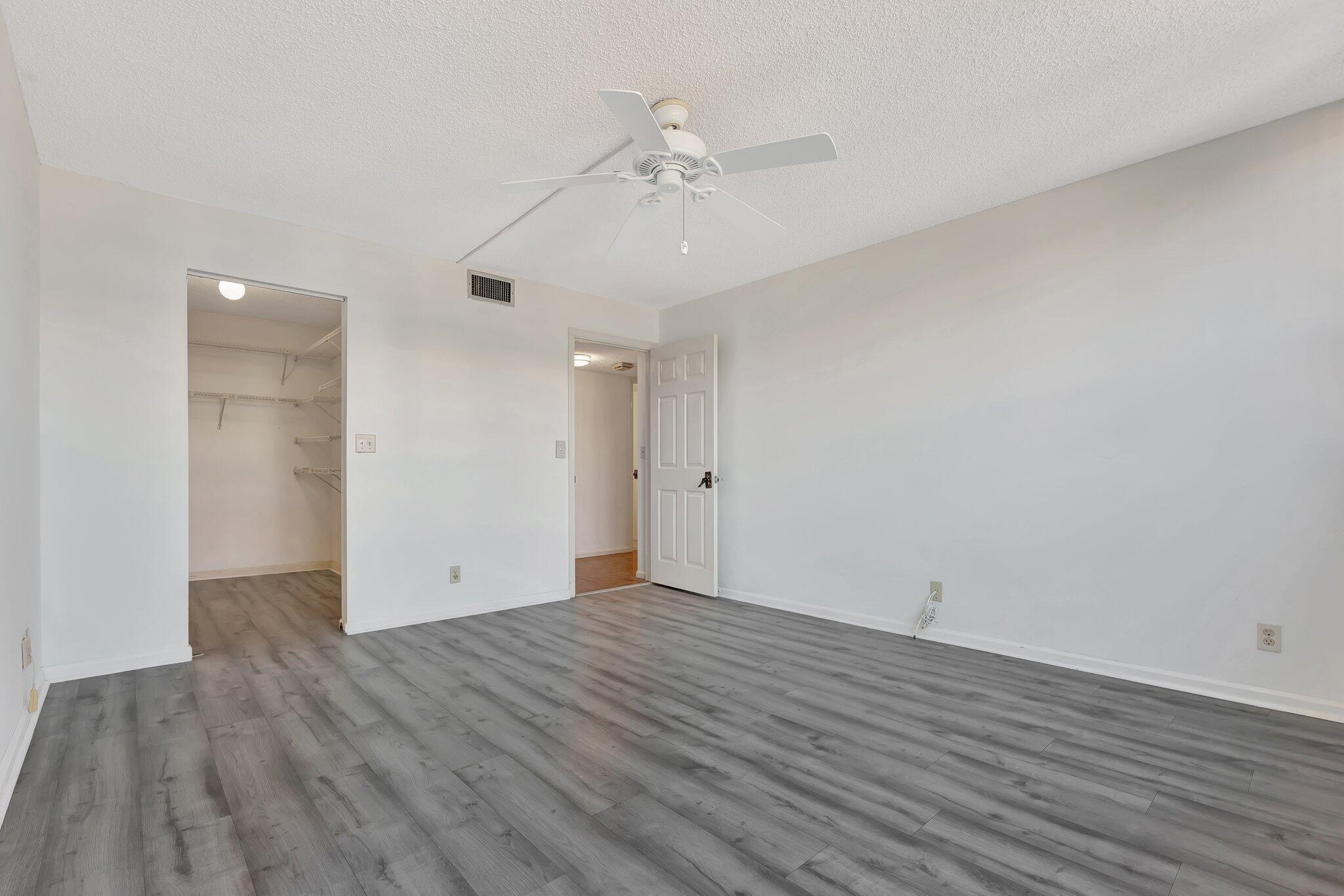 PORTA BELLA EAST AND PORT - Residential