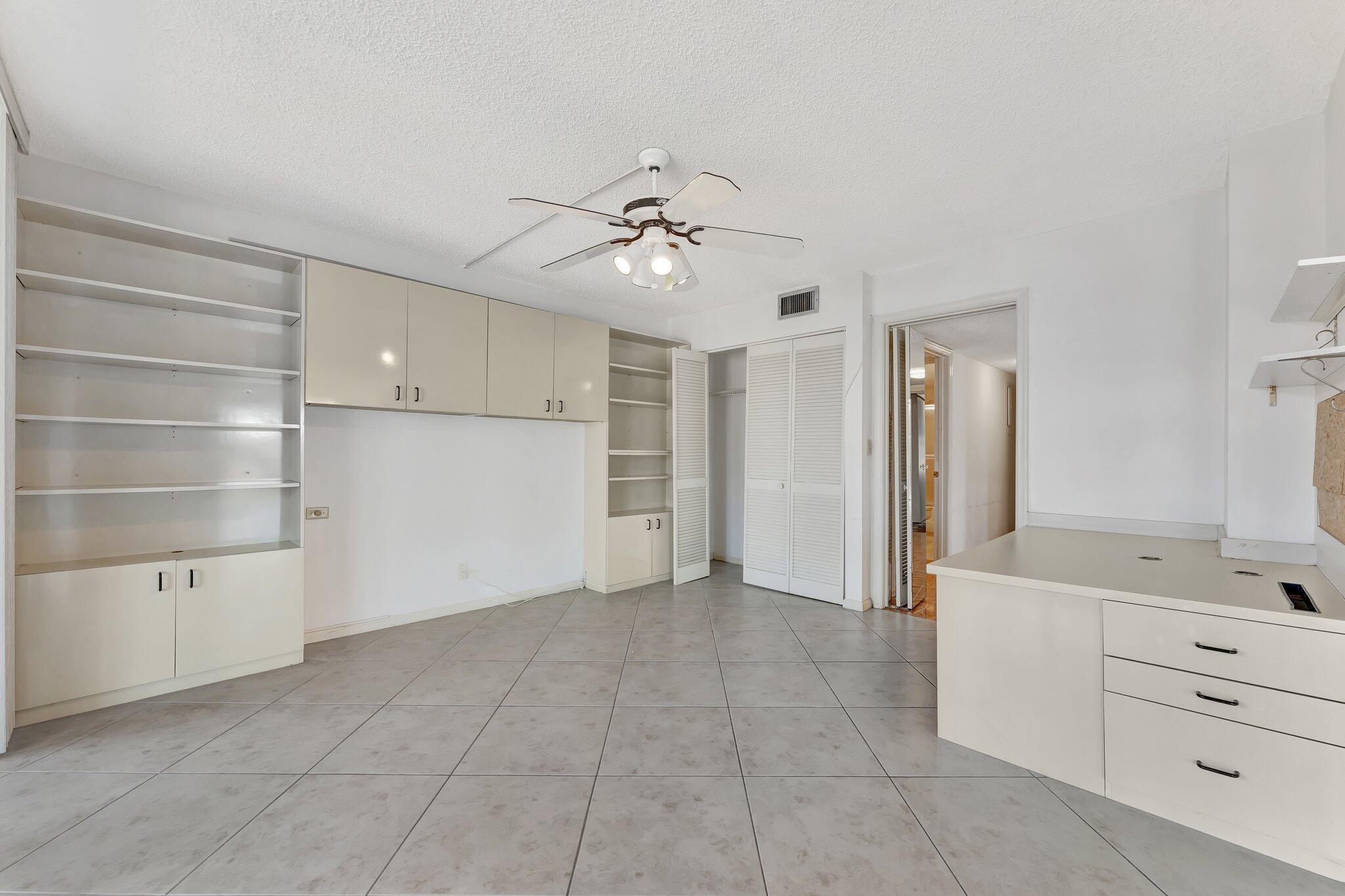 PORTA BELLA EAST AND PORT - Residential