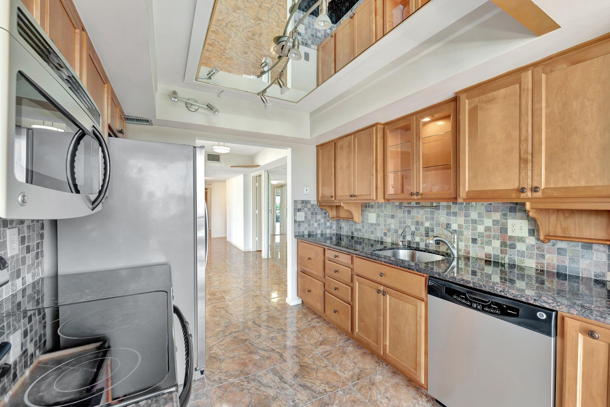 PORTA BELLA EAST AND PORT - Residential