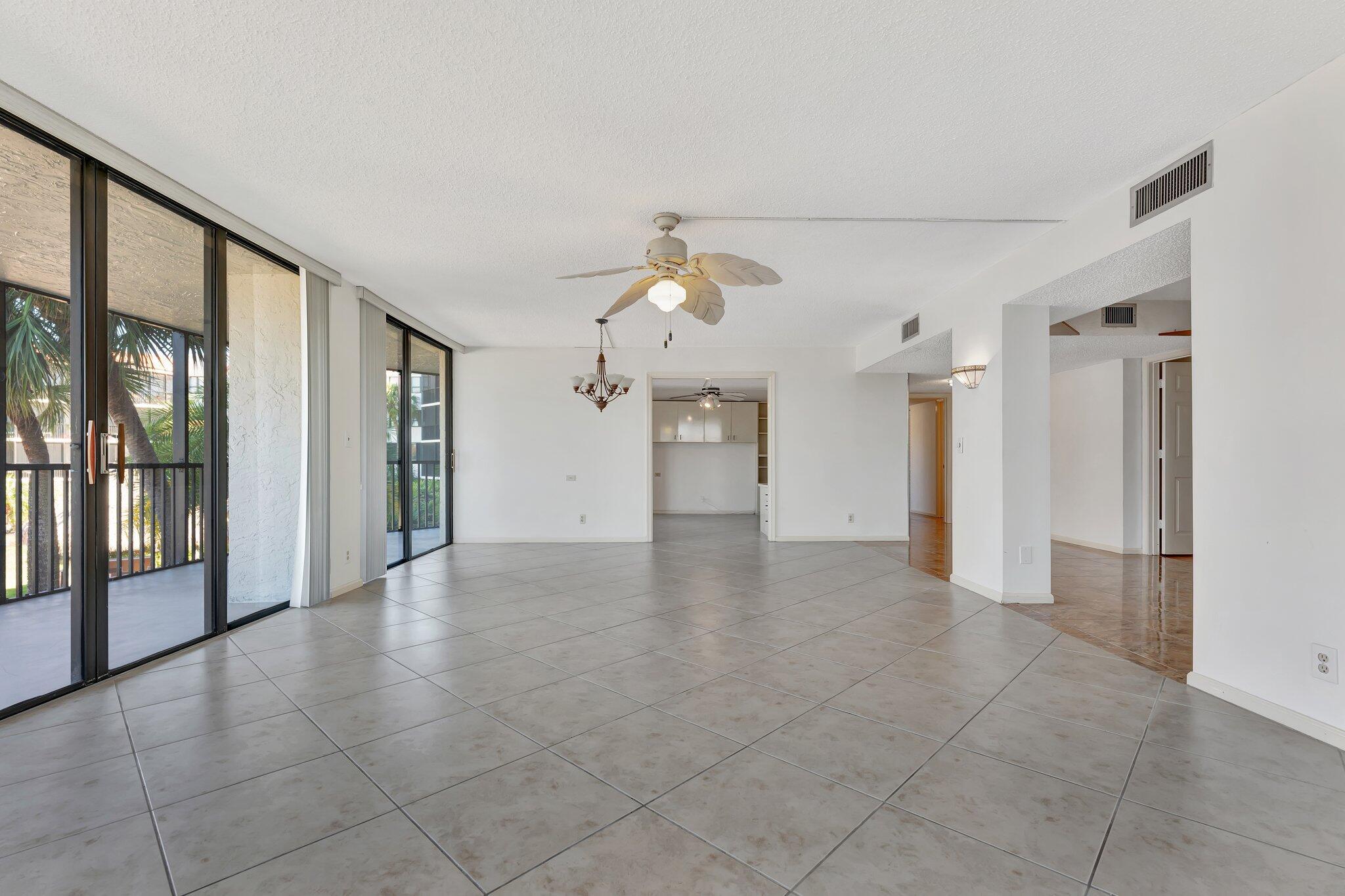 PORTA BELLA EAST AND PORT - Residential