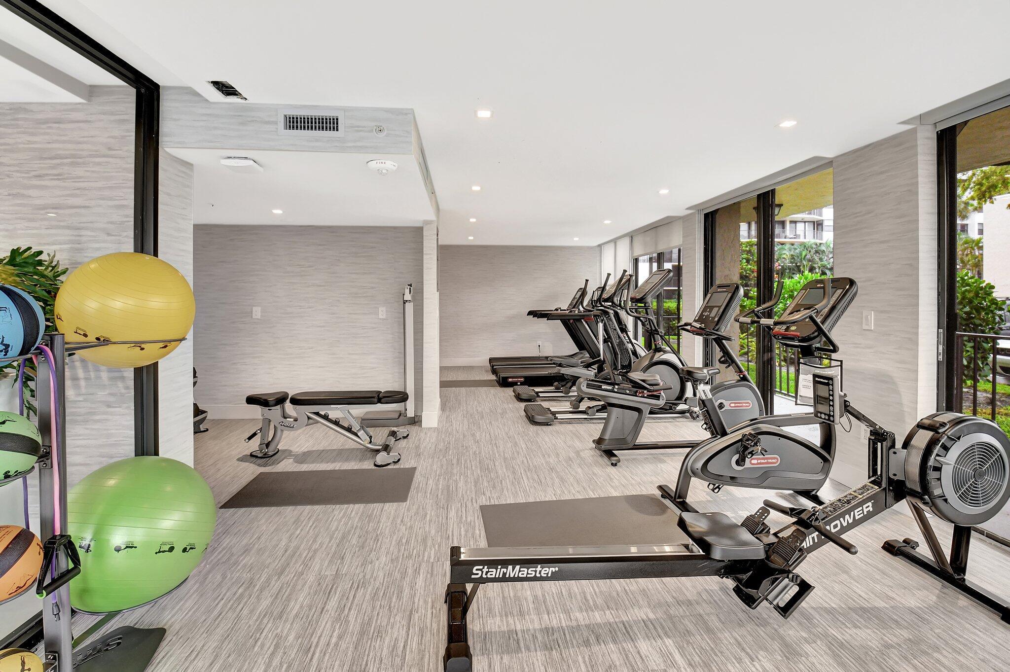 PORTA BELLA EAST AND PORT - Residential