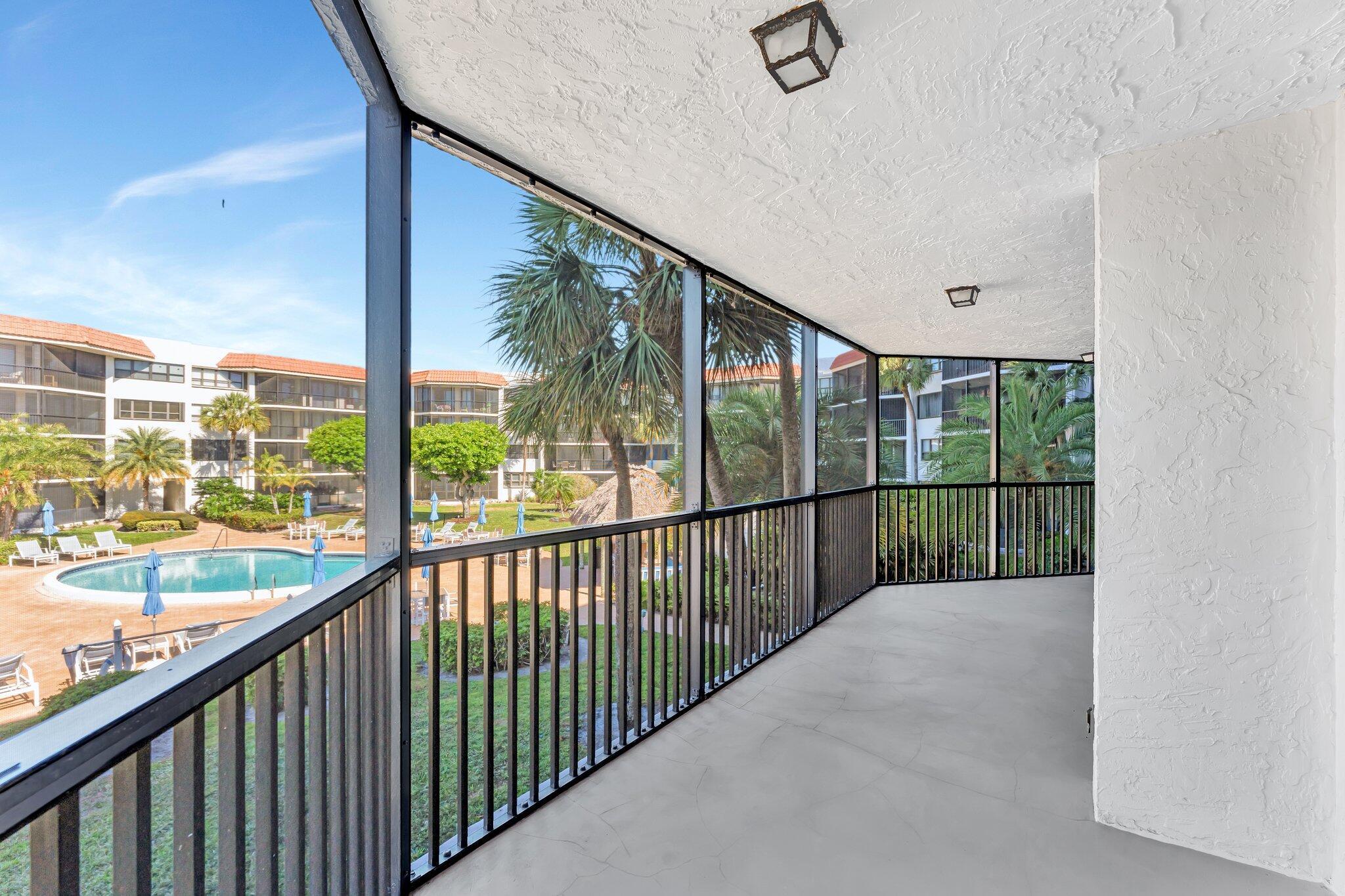 PORTA BELLA EAST AND PORT - Residential