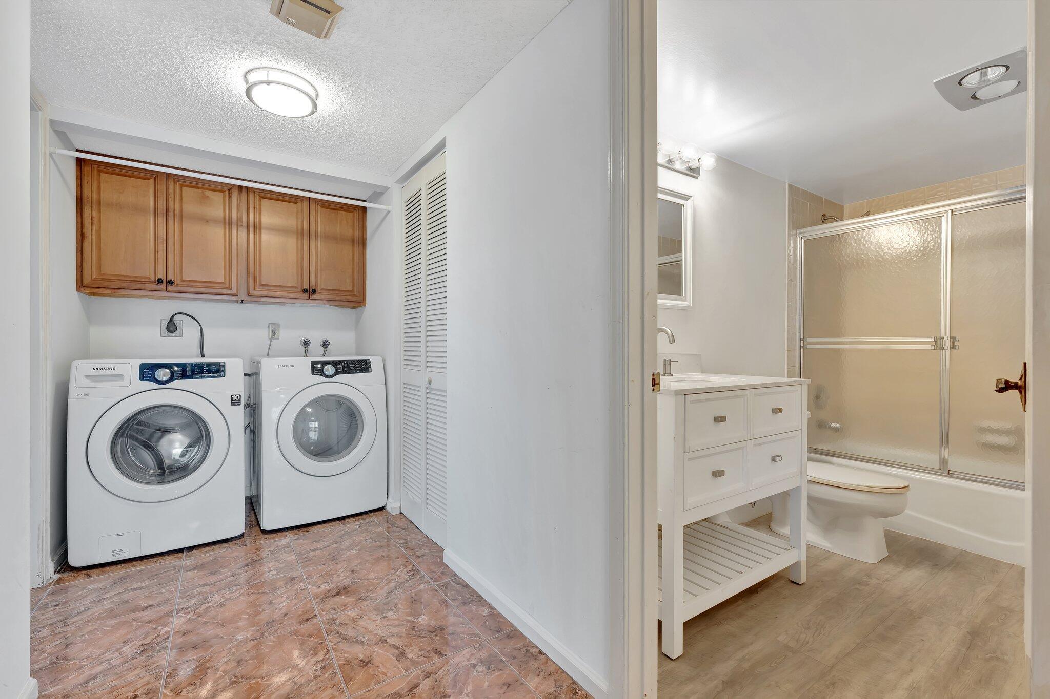 PORTA BELLA EAST AND PORT - Residential