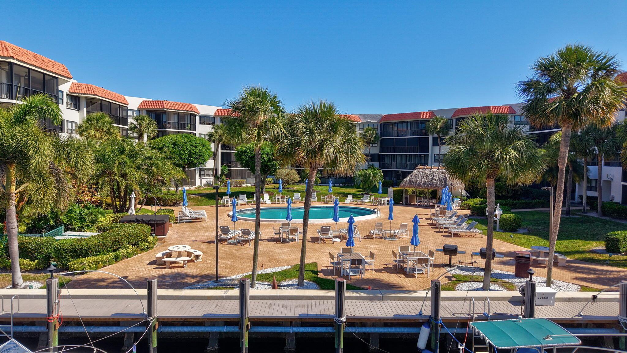 PORTA BELLA EAST AND PORT - Residential