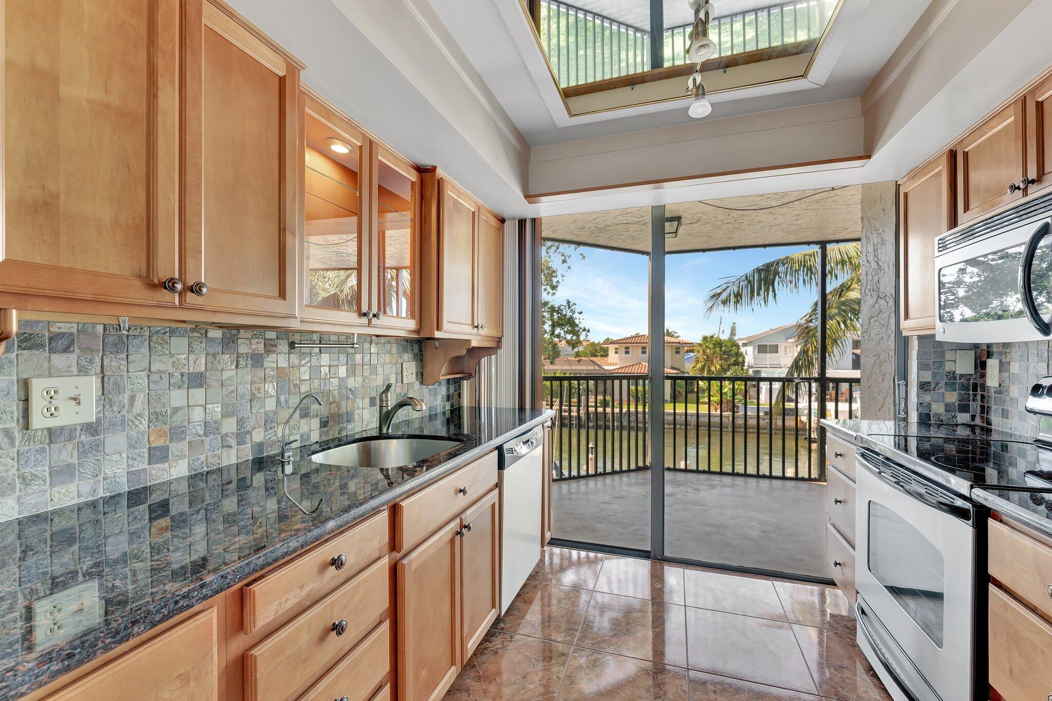 PORTA BELLA EAST AND PORT - Residential