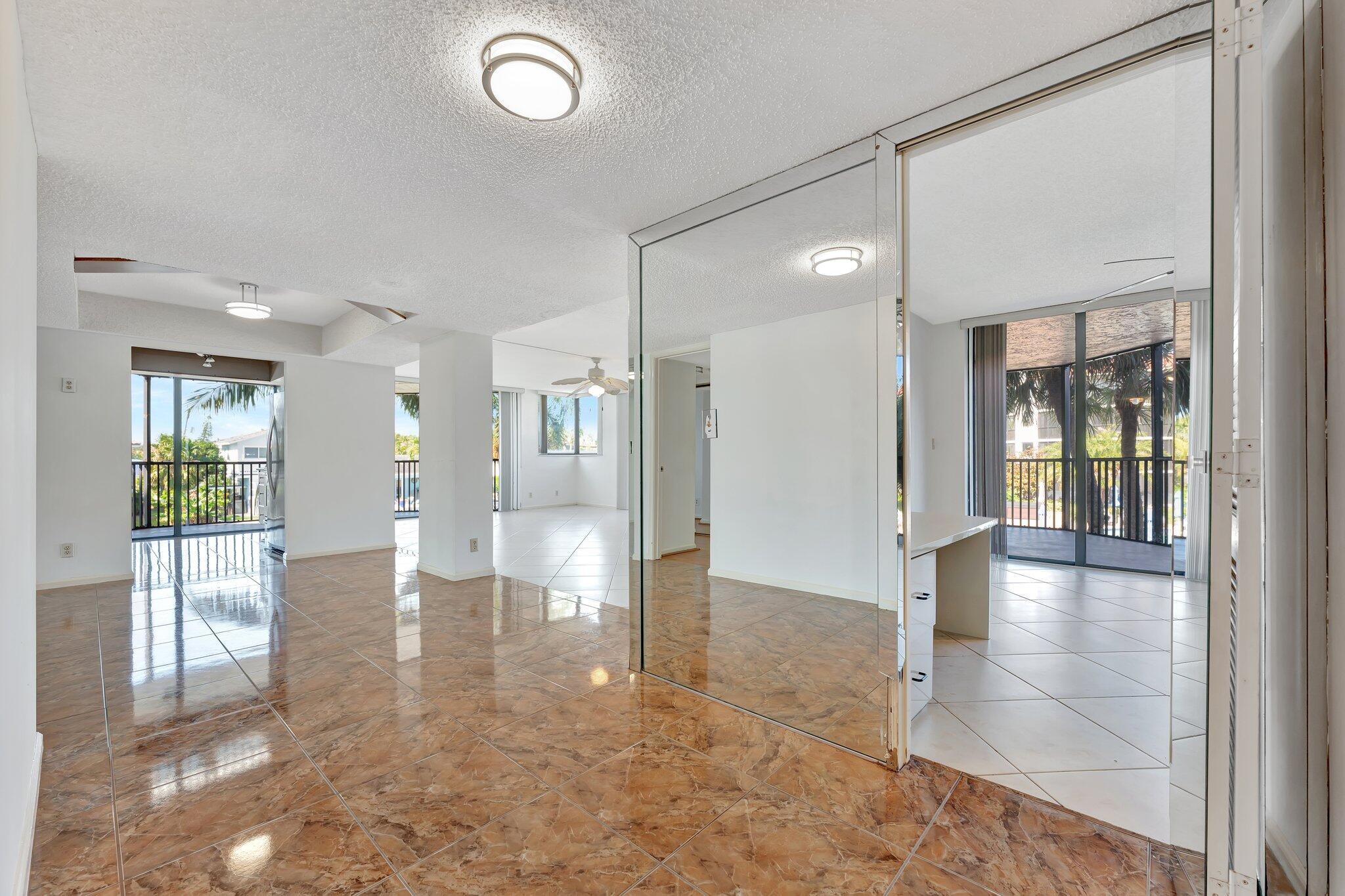 PORTA BELLA EAST AND PORT - Residential