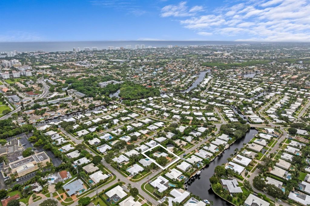 Photo of 858 Hickory Terrace, Boca Raton, FL 33486 (MLS # R11127024)