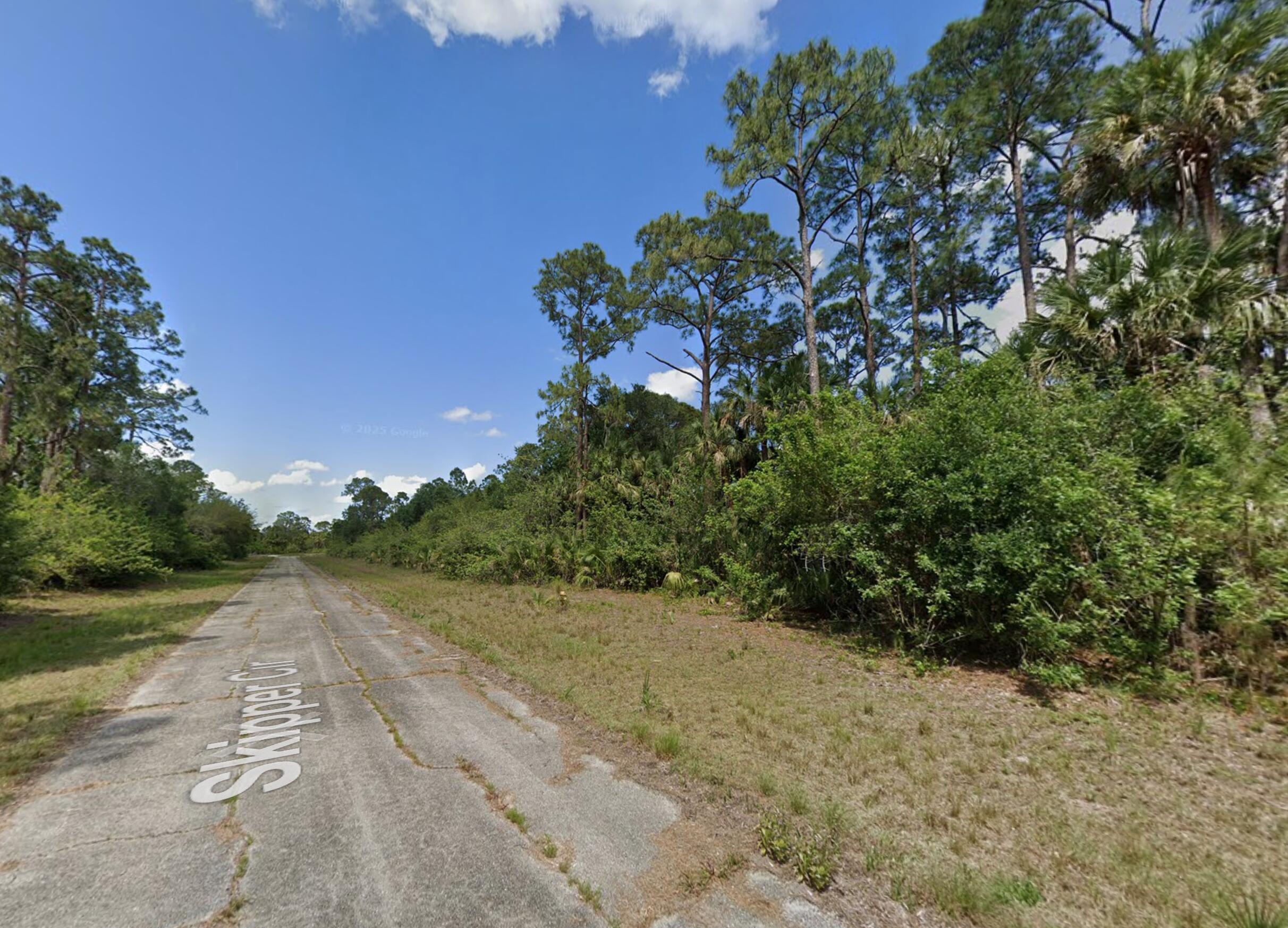 PORT LABELLE UNIT 13 - Land