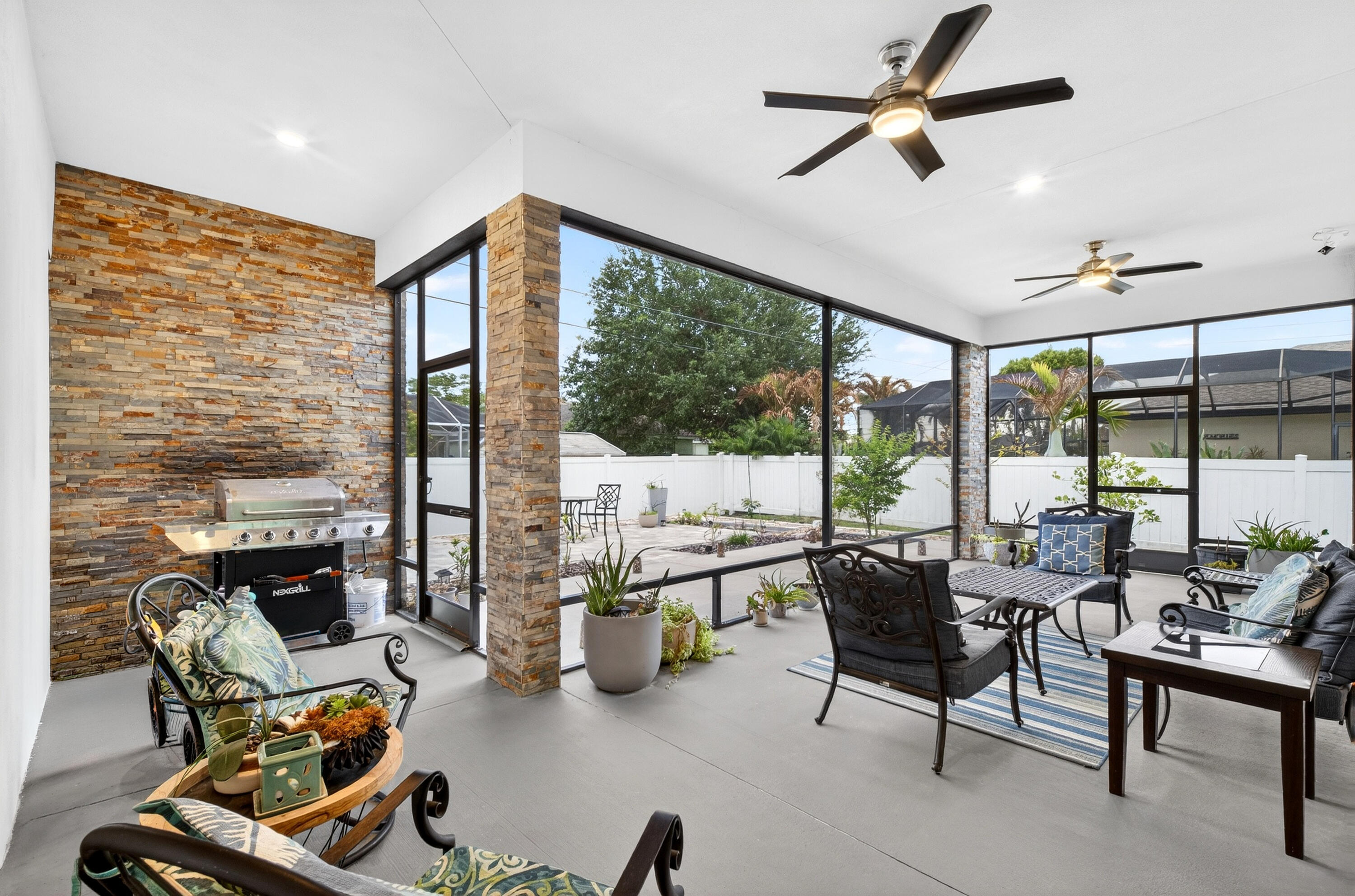 PORT ST LUCIE SECTION 20 - Residential