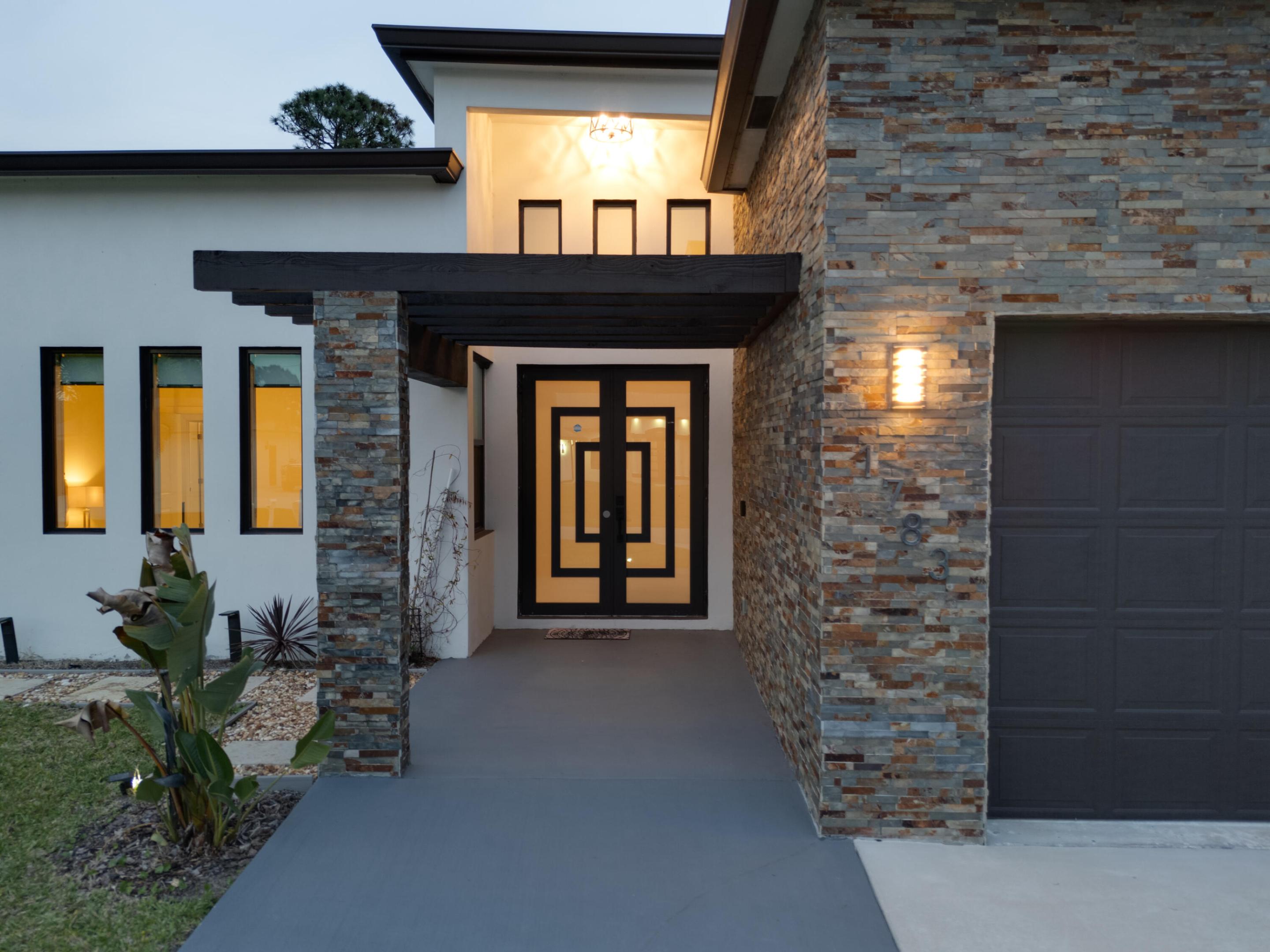 PORT ST LUCIE SECTION 20 - Residential