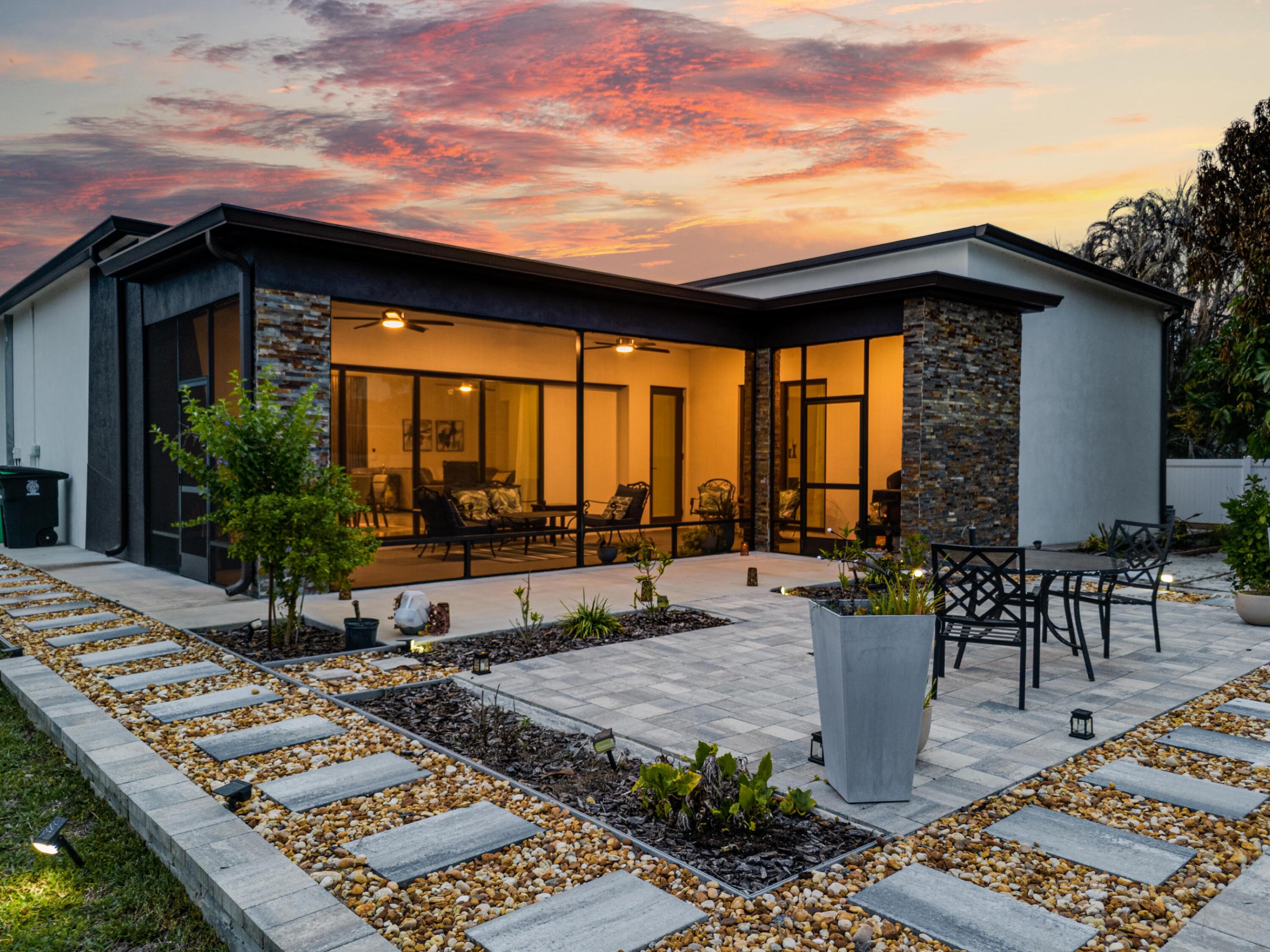 PORT ST LUCIE SECTION 20 - Residential