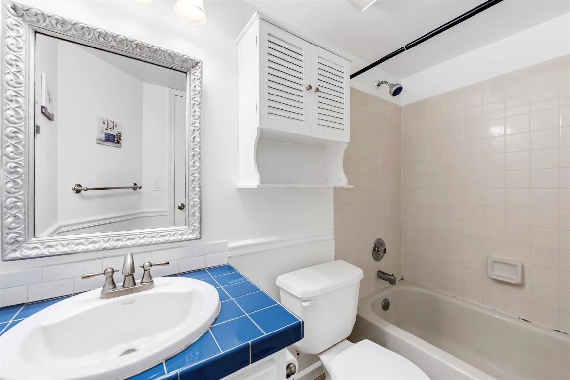 VIEWPOINTE CONDO - Residential