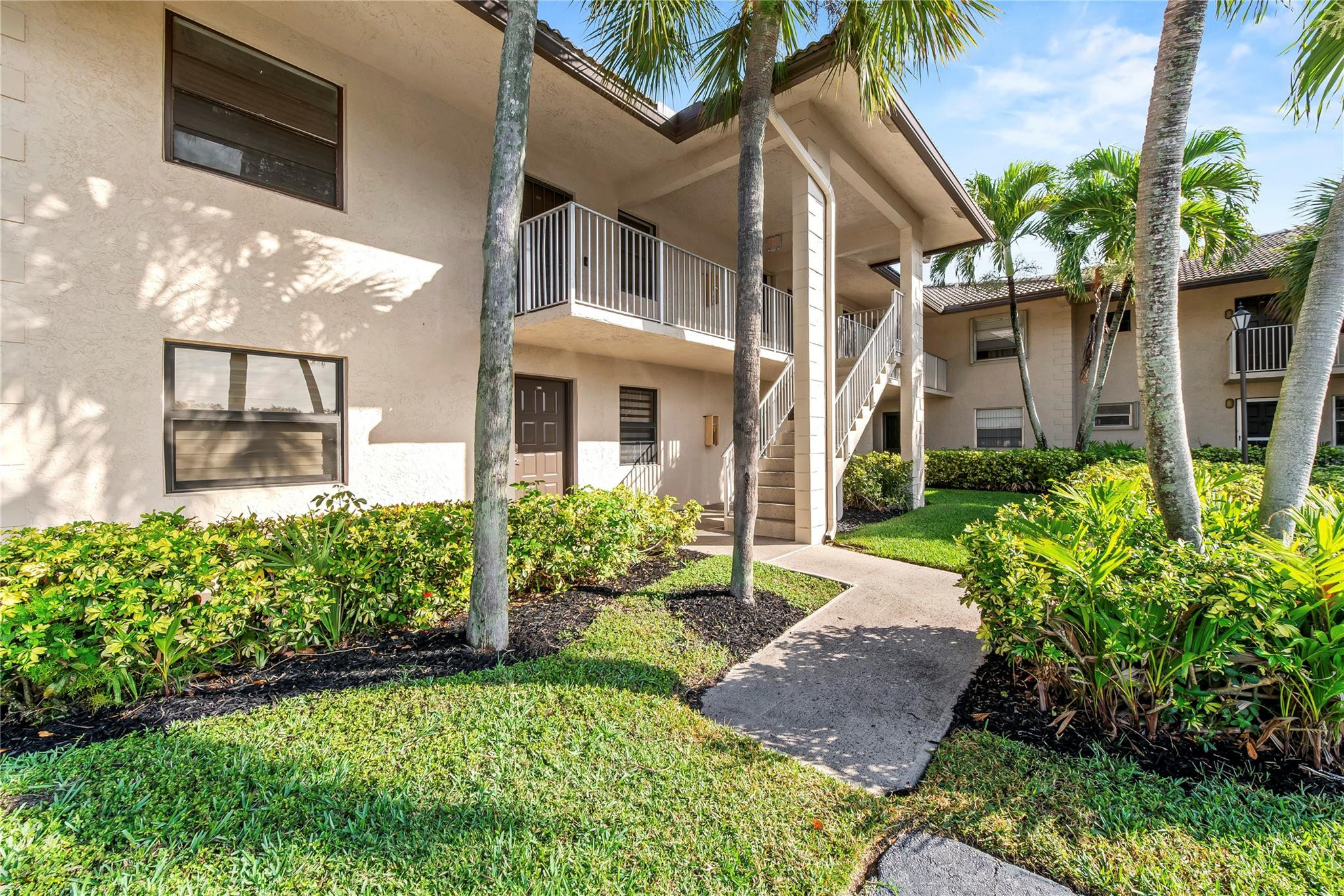 VIEWPOINTE CONDO - Residential