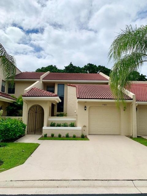 Photo of 723 Windermere Way, Palm Beach Gardens, FL 33418 (MLS # R11139059)