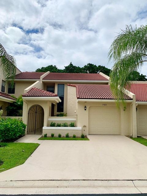 Photo of 723 Windermere Way, Palm Beach Gardens, FL 33418 (MLS # R11139059)