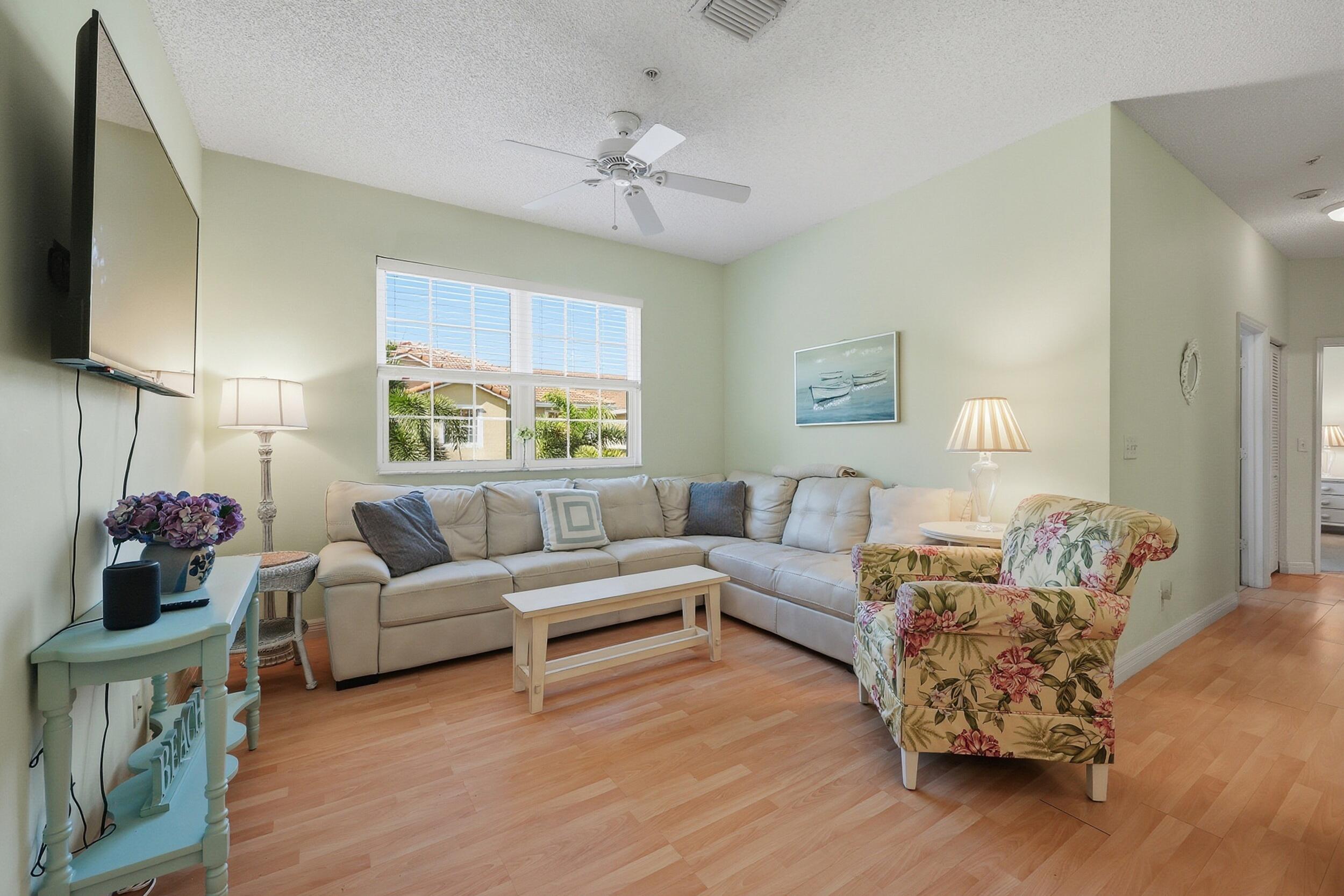 Tequesta Trace - Residential Lease