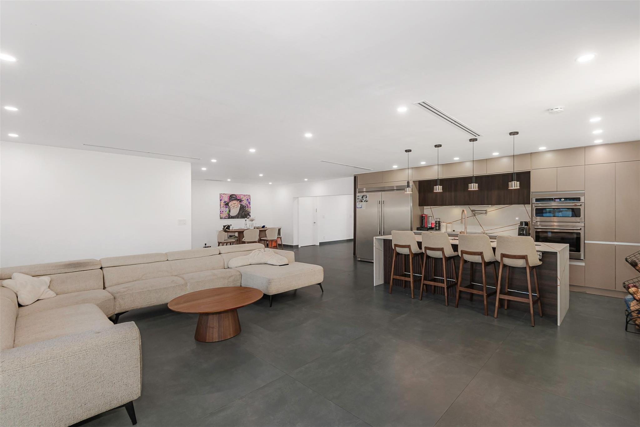 Hollywood Hills 1965 61-2 - Residential