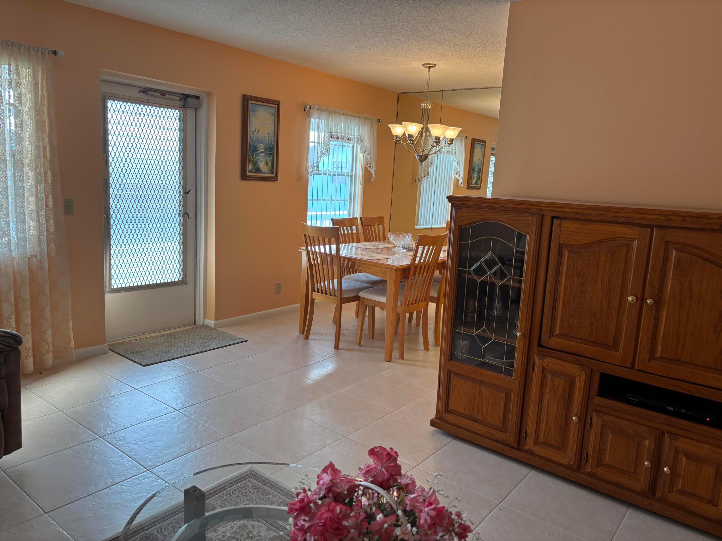 CAMDEN CONDOS - Residential Lease