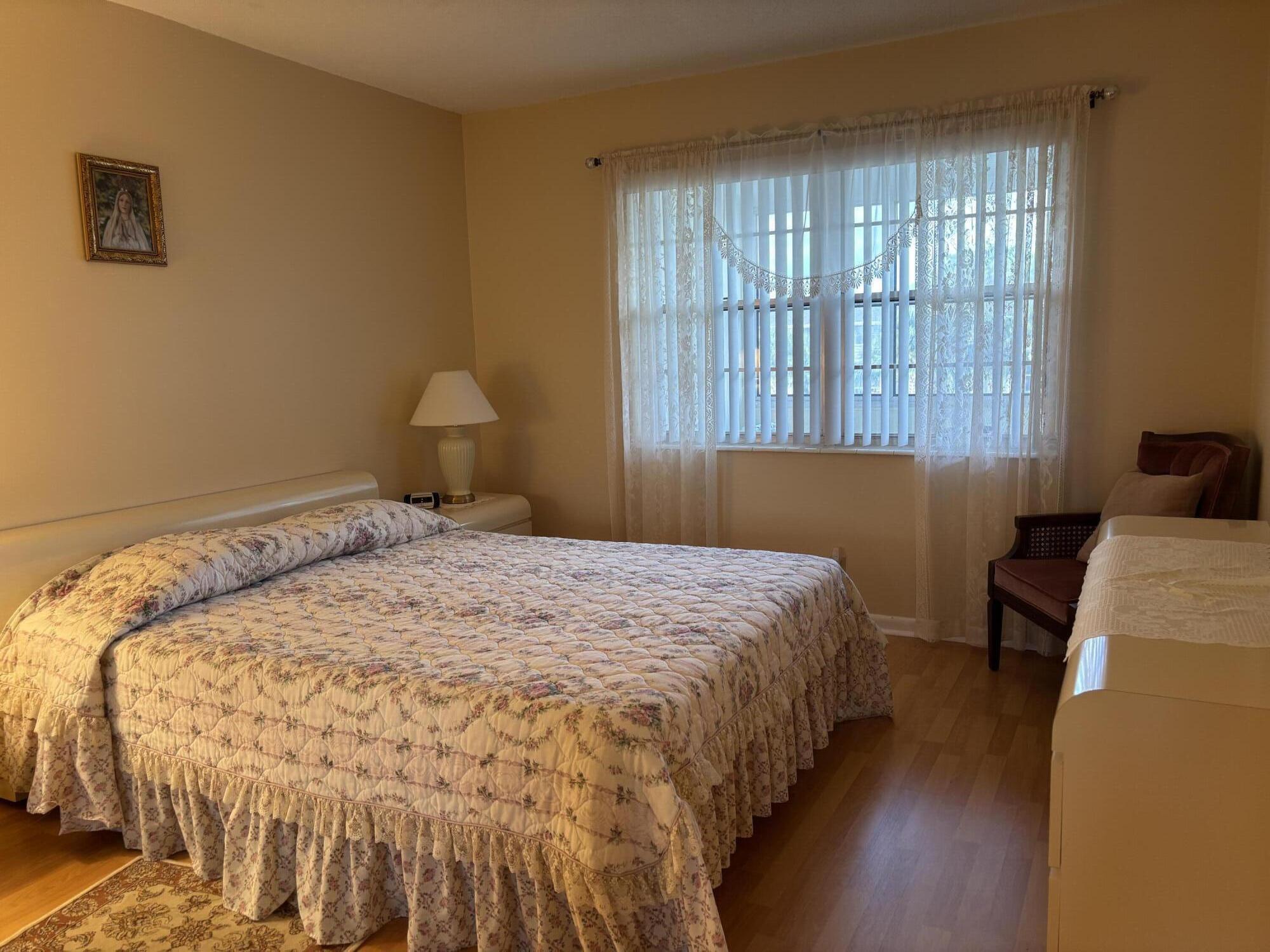 CAMDEN CONDOS - Residential Lease