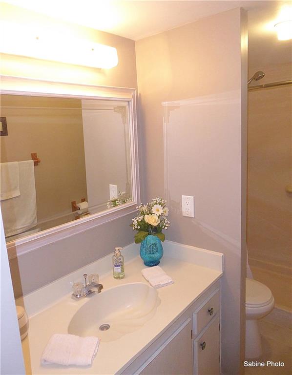 VILLAGE ROYALE EMERALD GR - Residential