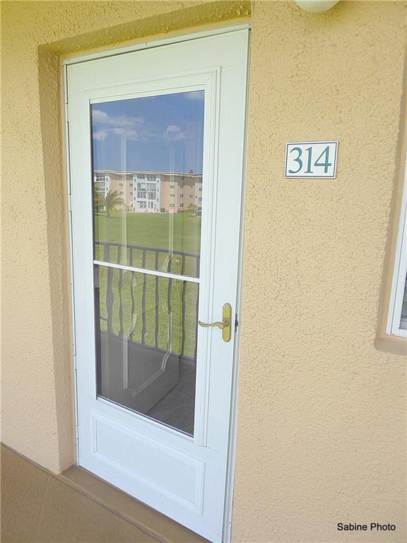 VILLAGE ROYALE EMERALD GR - Residential