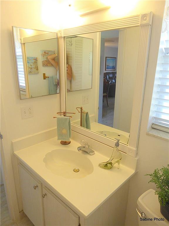 VILLAGE ROYALE EMERALD GR - Residential