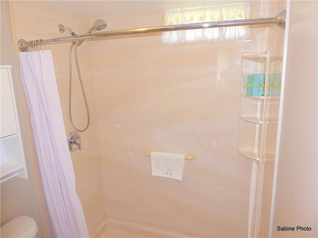 VILLAGE ROYALE EMERALD GR - Residential
