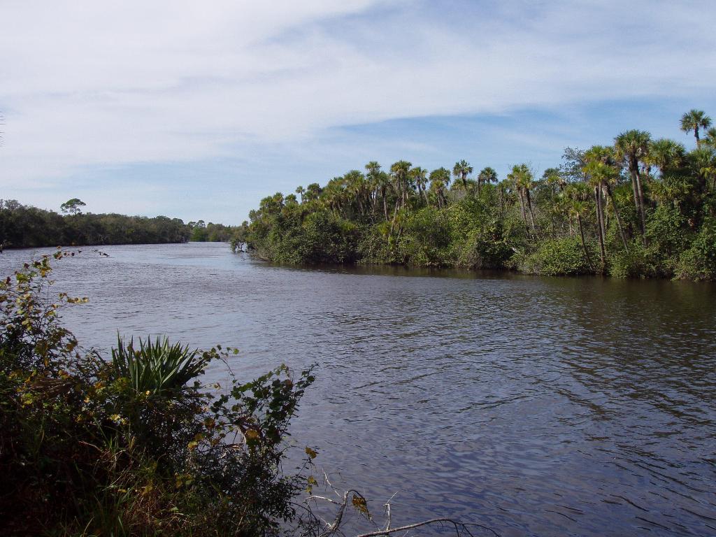 SPANISH LAKES RIVERFRONT - Residential